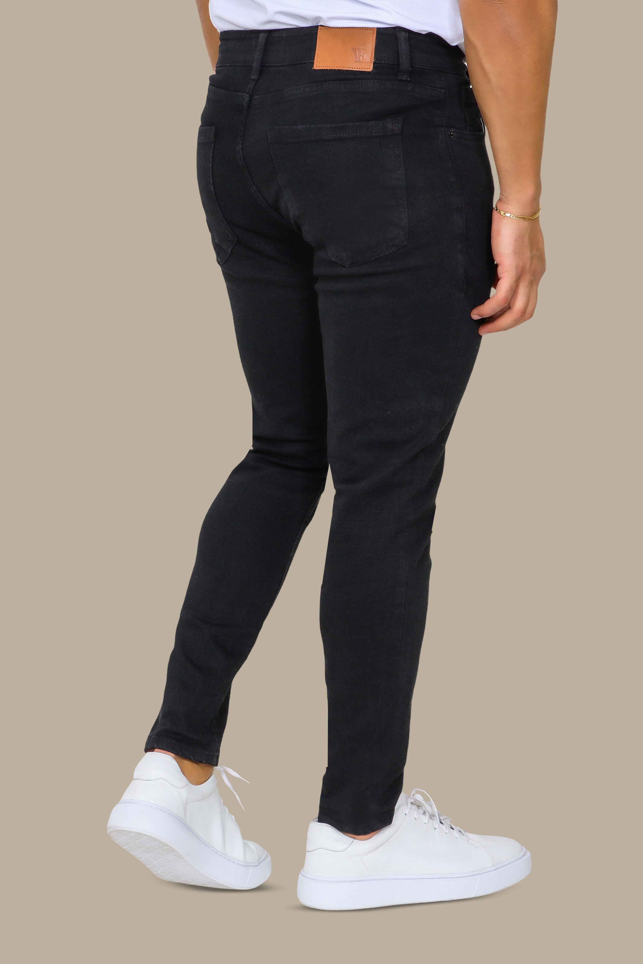Black Plain Jeans – Regular Fit