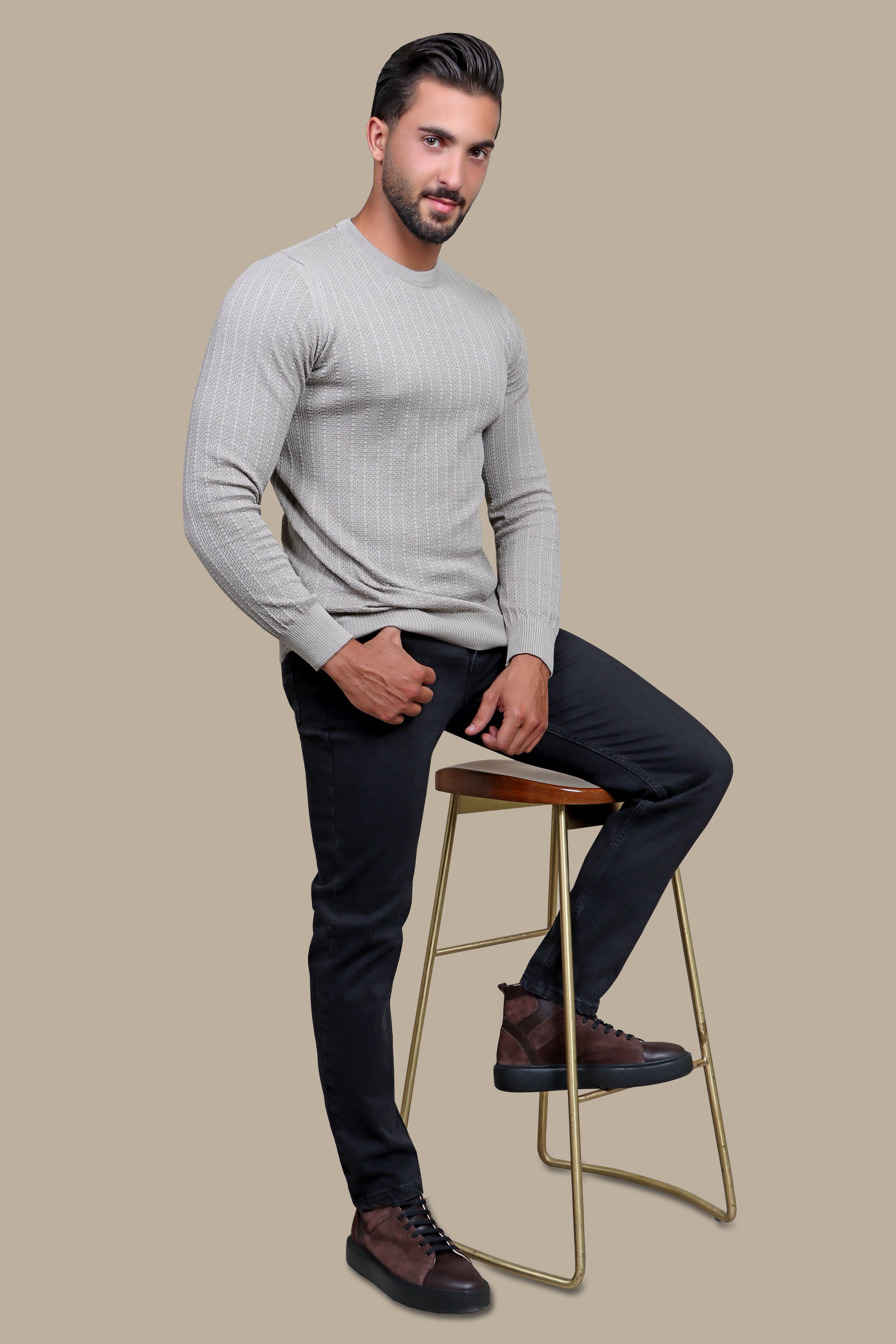 Beige Striped Round Neck Sweater: Cozy Structure for Everyday Style