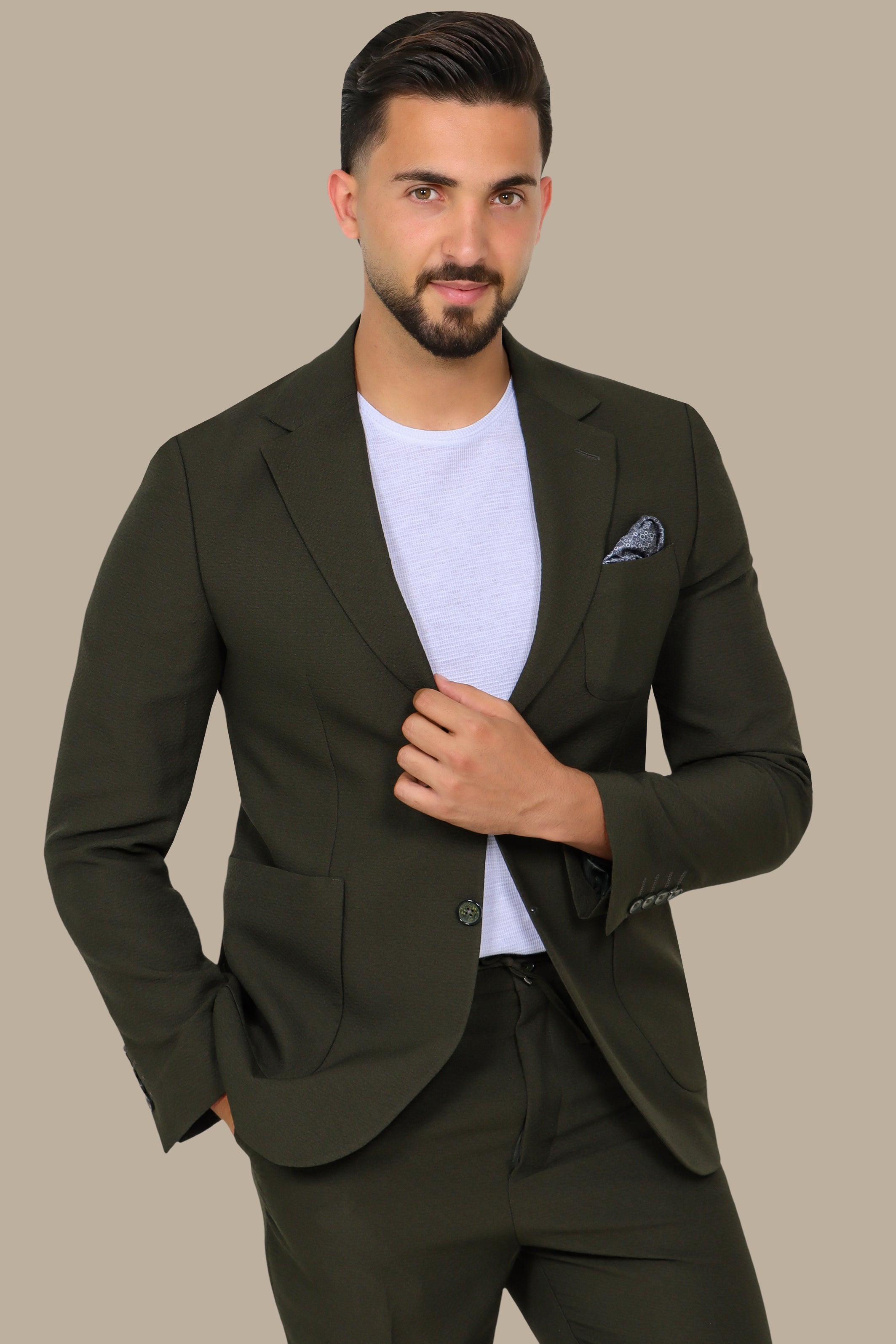 Olive Notch Lapel Travel Suit – 2-Piece