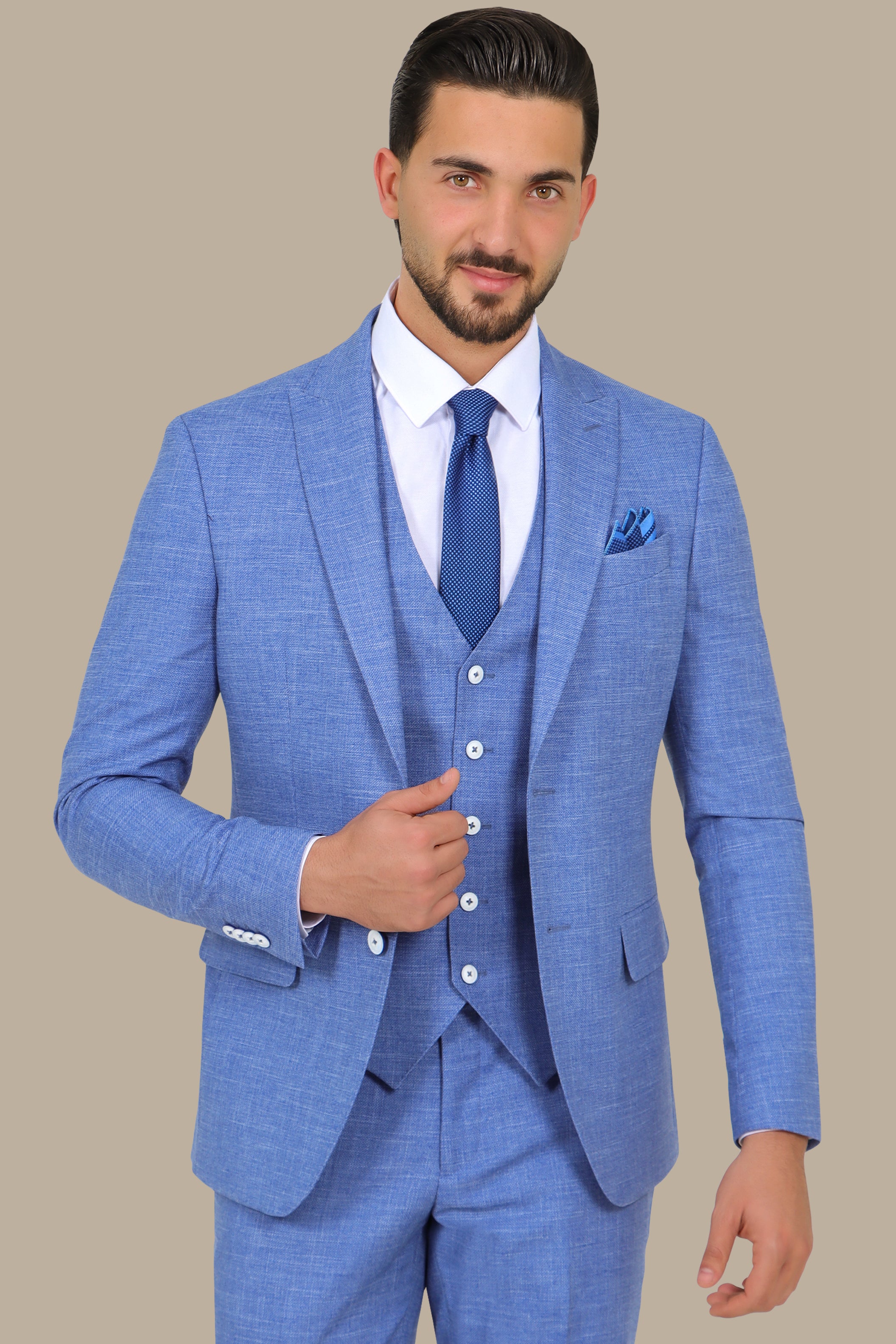 Blue 3-Piece Suit with Fila Fil Peak Lapel