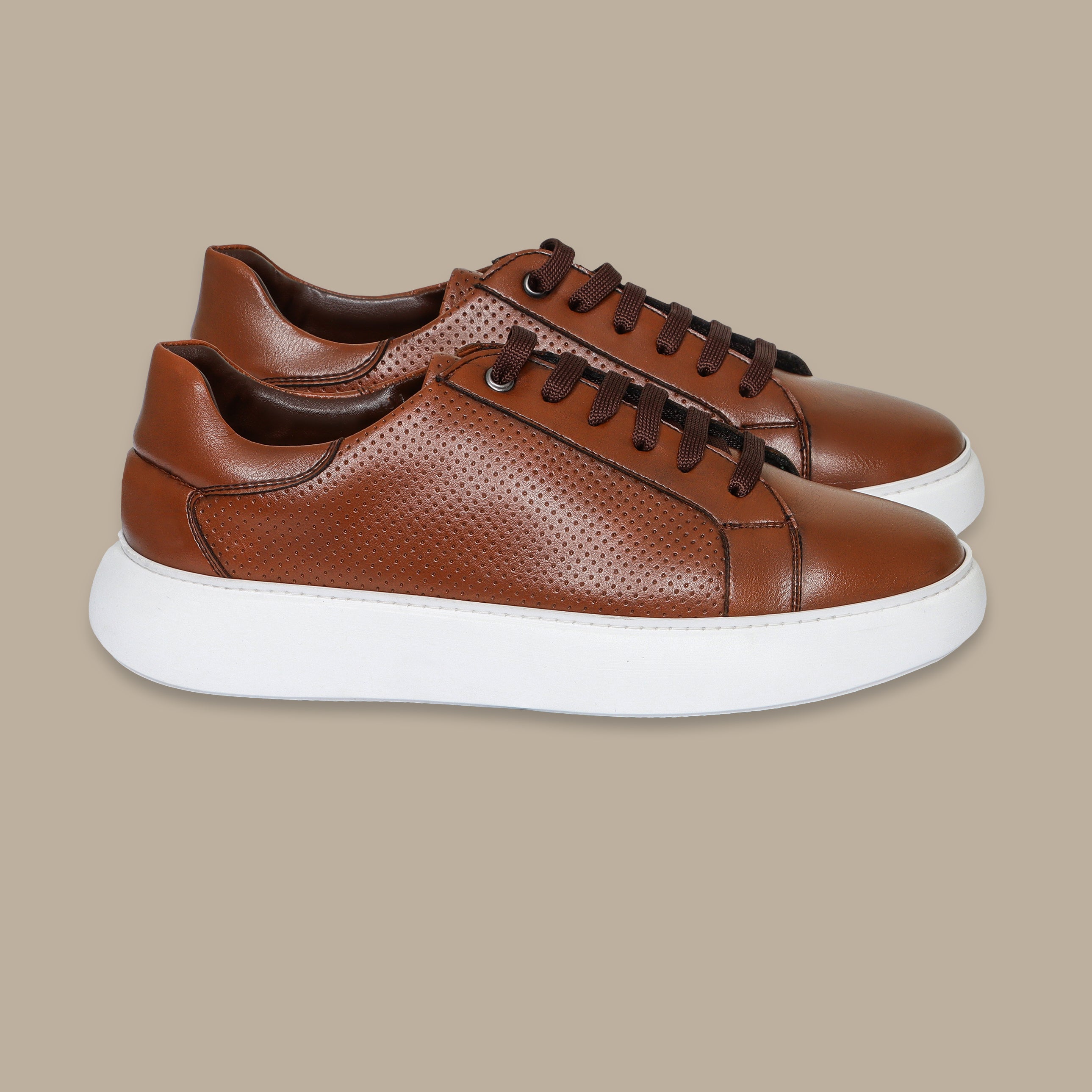 Havane Dotted Trainers with Textured Finish