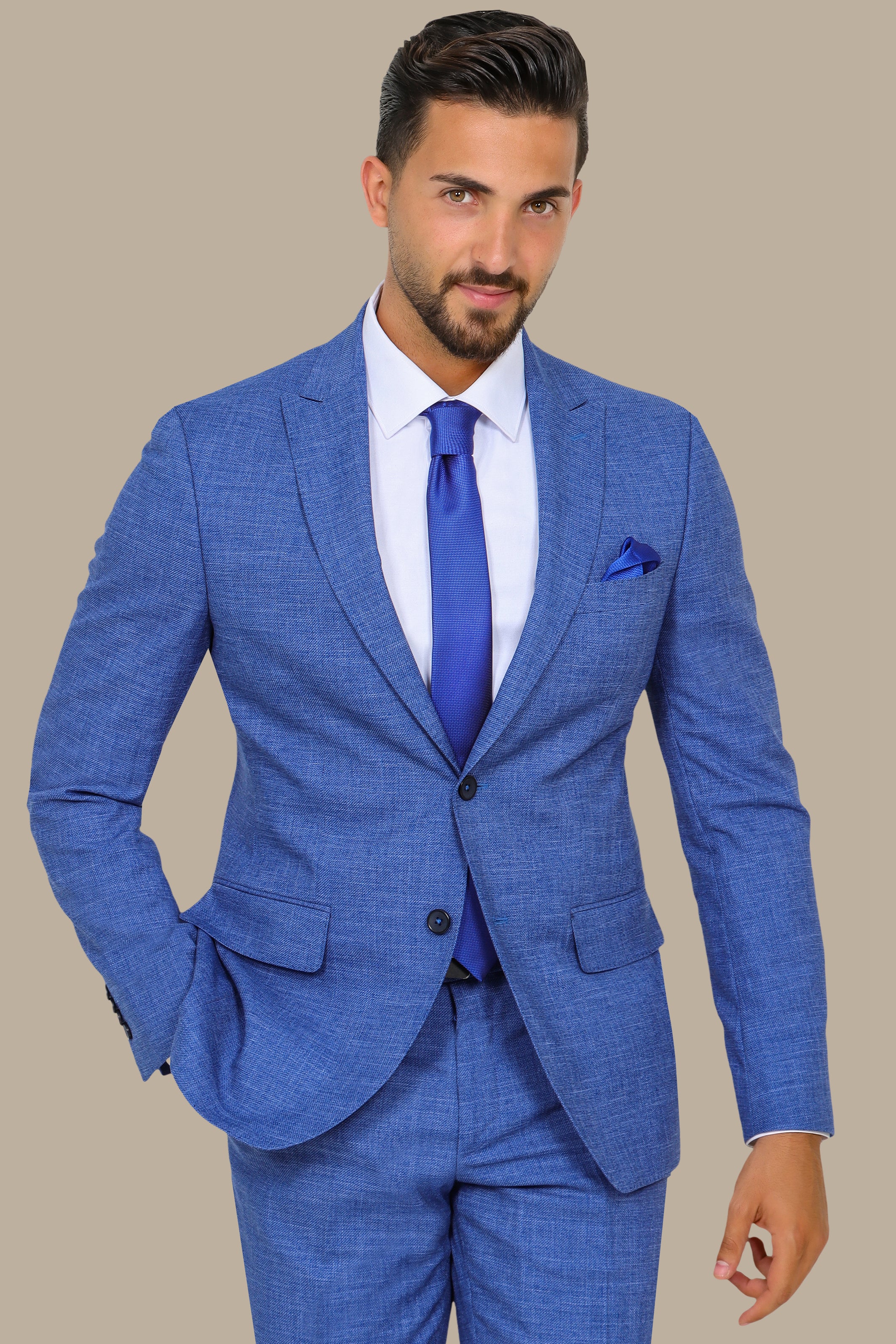 Dark Blue Fil à Fil Suit with Peak Lapel — Bold Sophistication