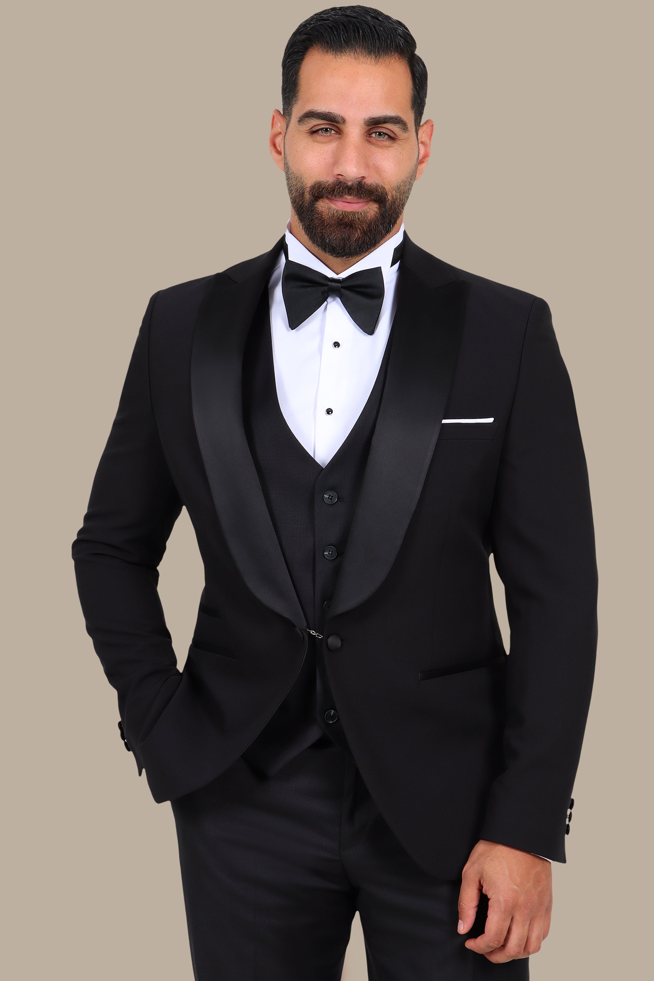 4-Piece Tuxedo Peak Lapel Bord à Bord Black