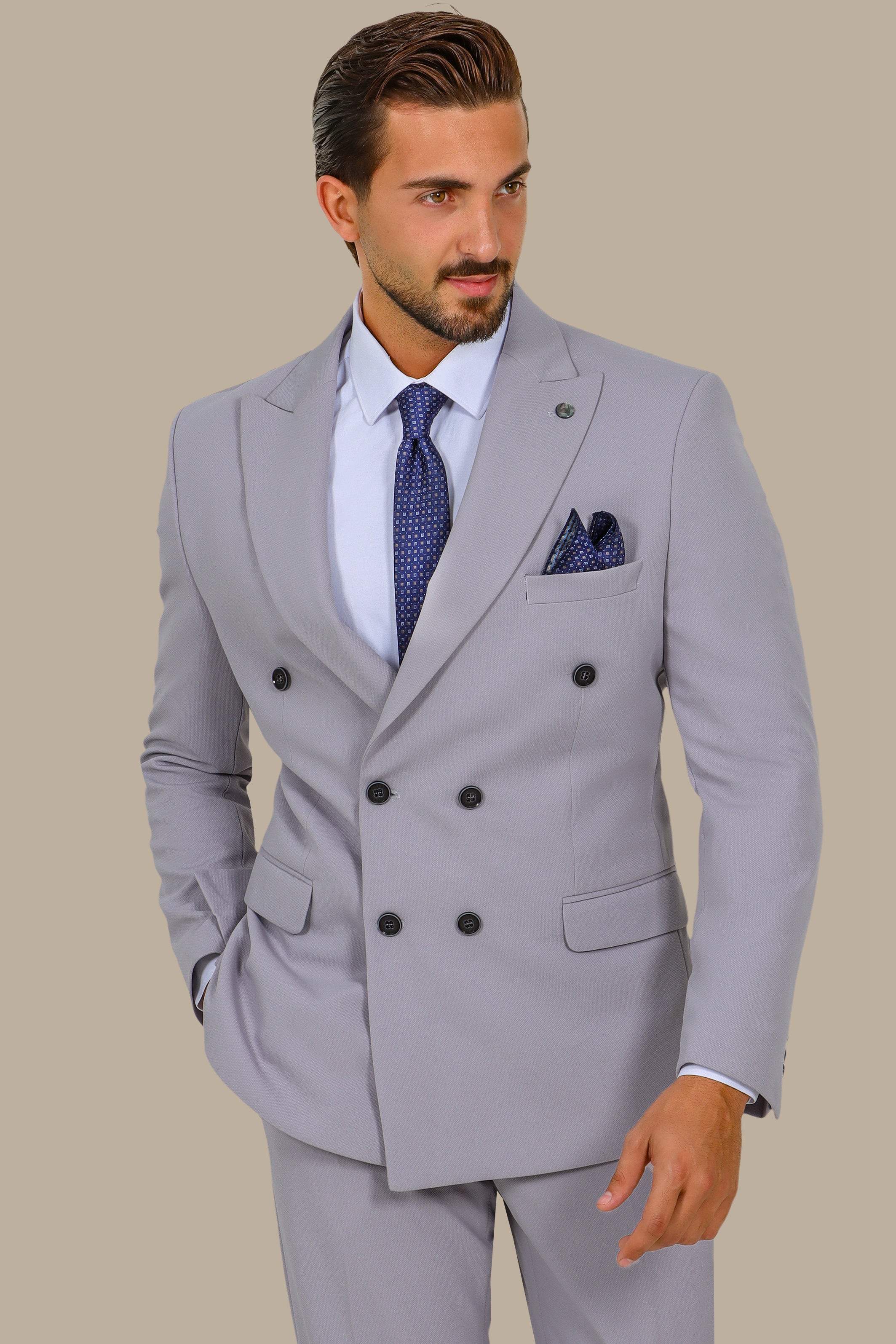 Light Grey Double-Breasted Diamond Pattern Suit