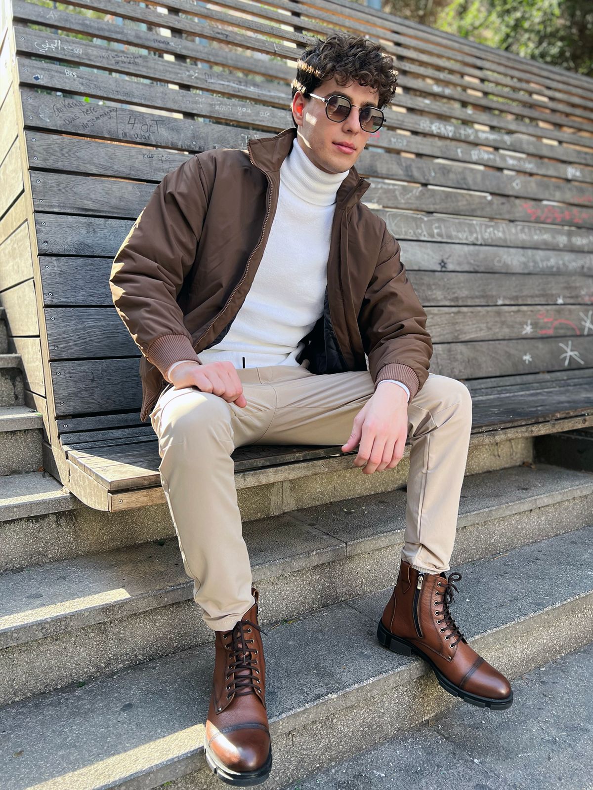 Oversized Short-Cut Jacket Brown