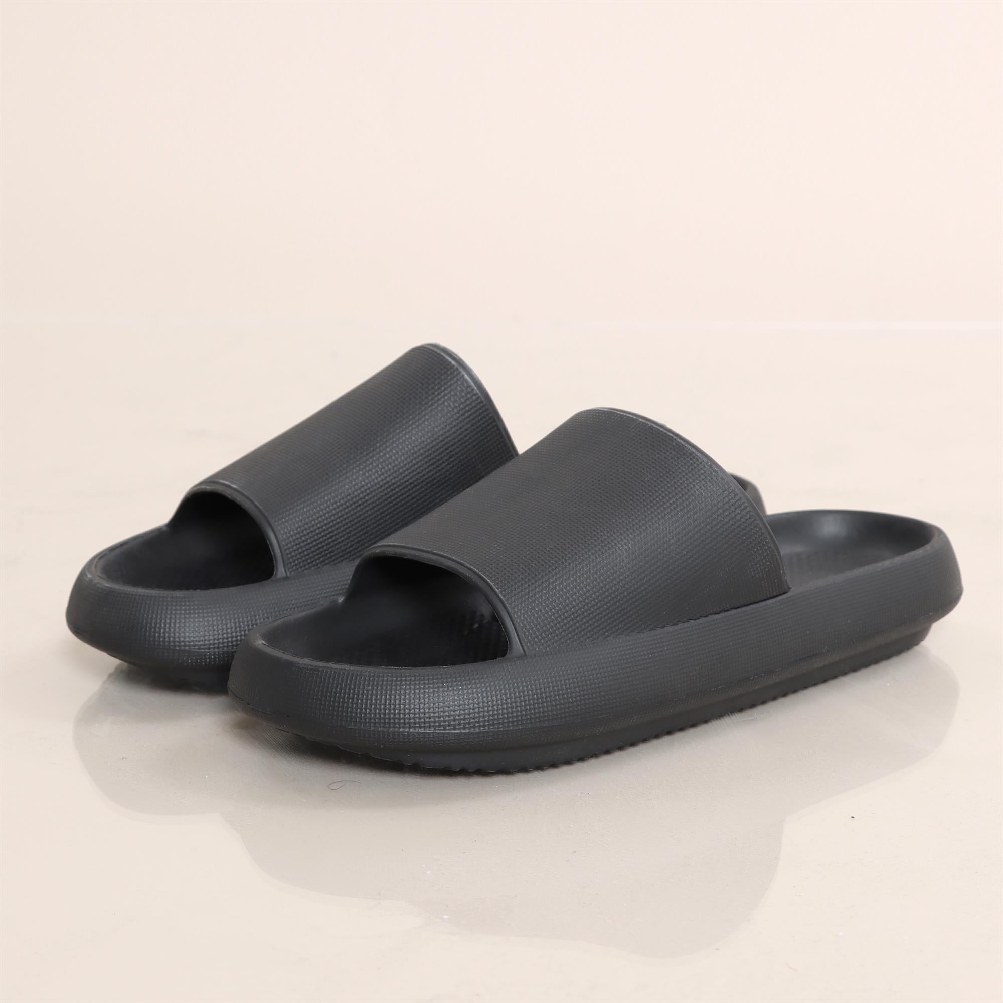 Basic Black Rubber Slippers