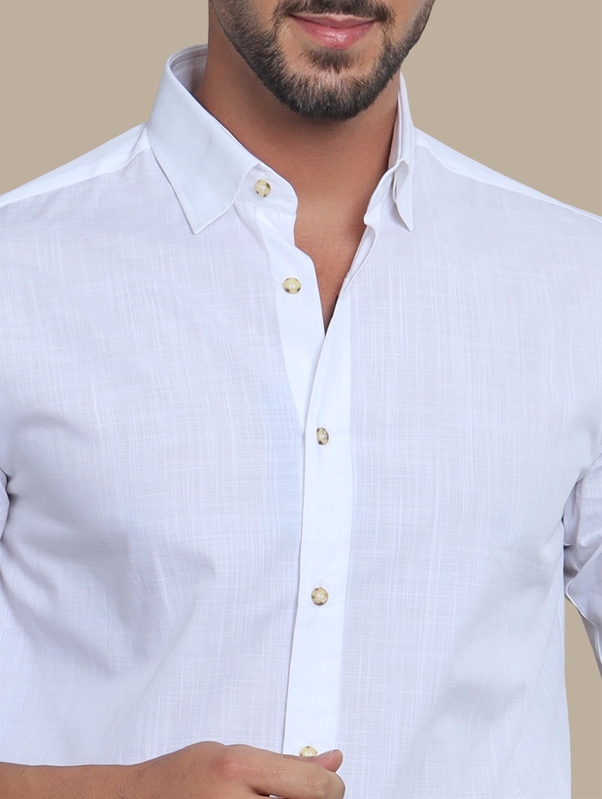 Earth Tones Elegance: Linen Off White