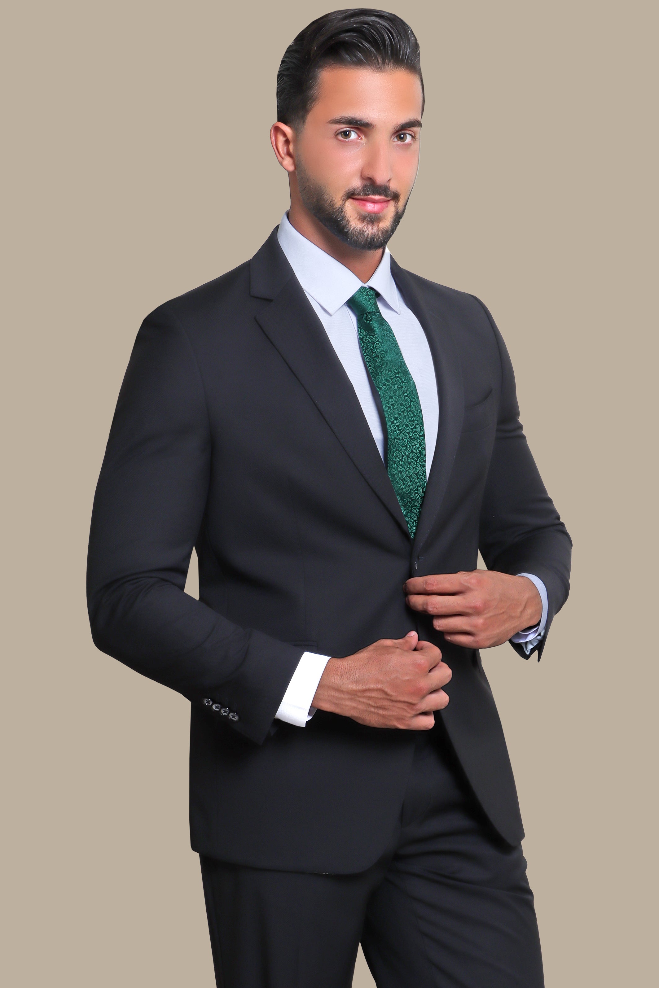 Ultimate Elegance: The Notch Drop 4-Color Black Suit