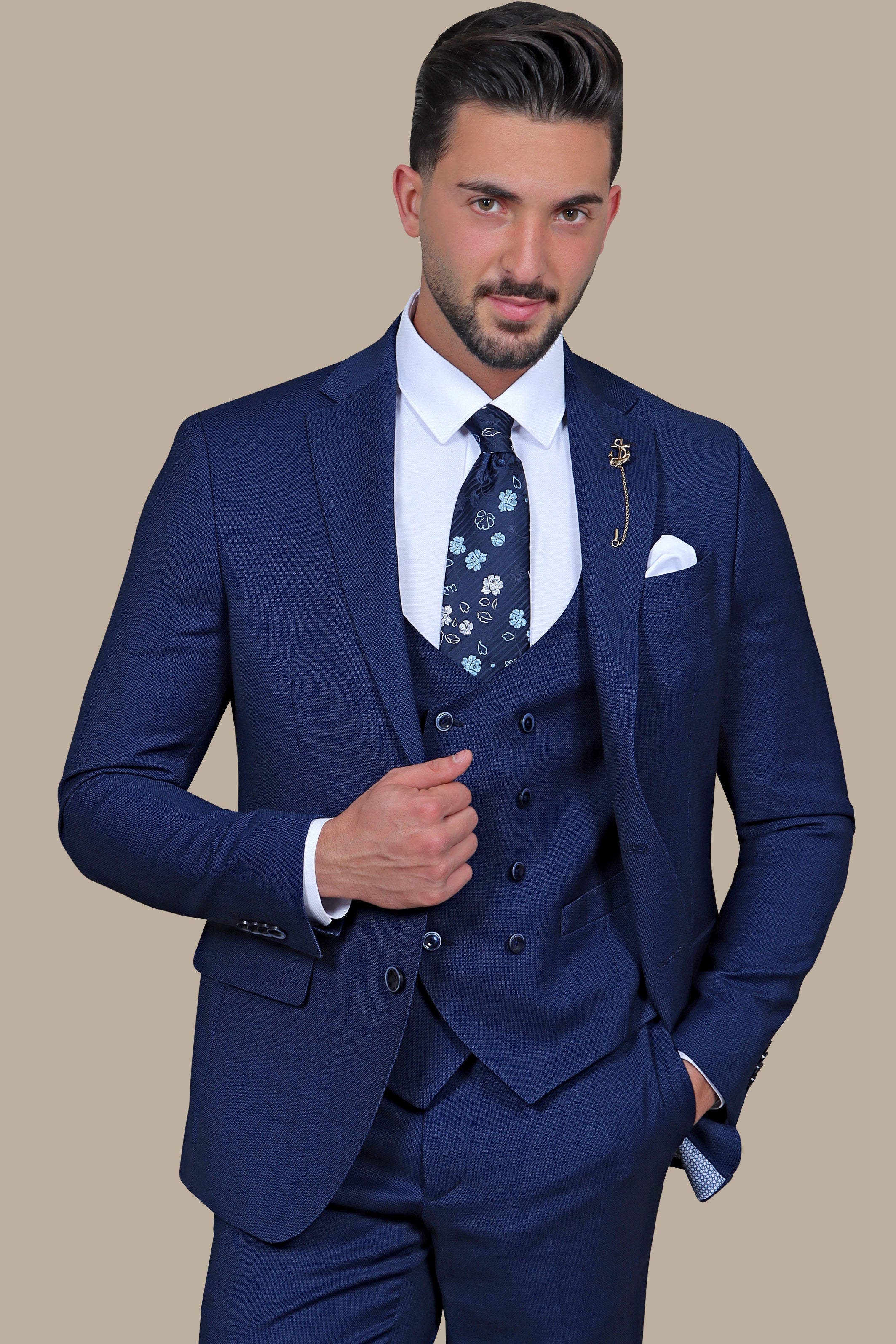 Navy Elegance: Filafil Lycra Notch 3-Piece Suit