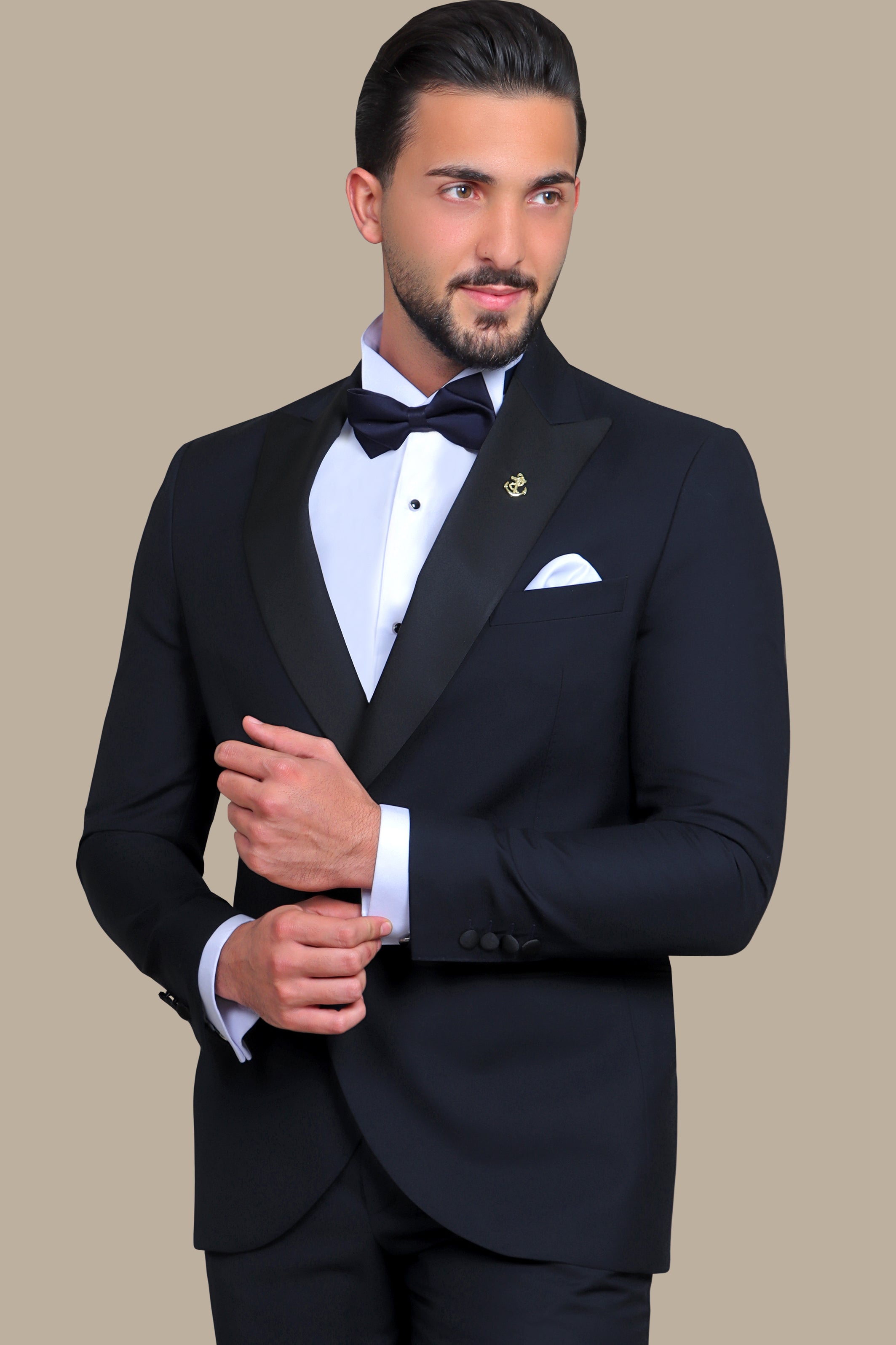 Navy Double-Breasted Peak Lapel Tuxedo