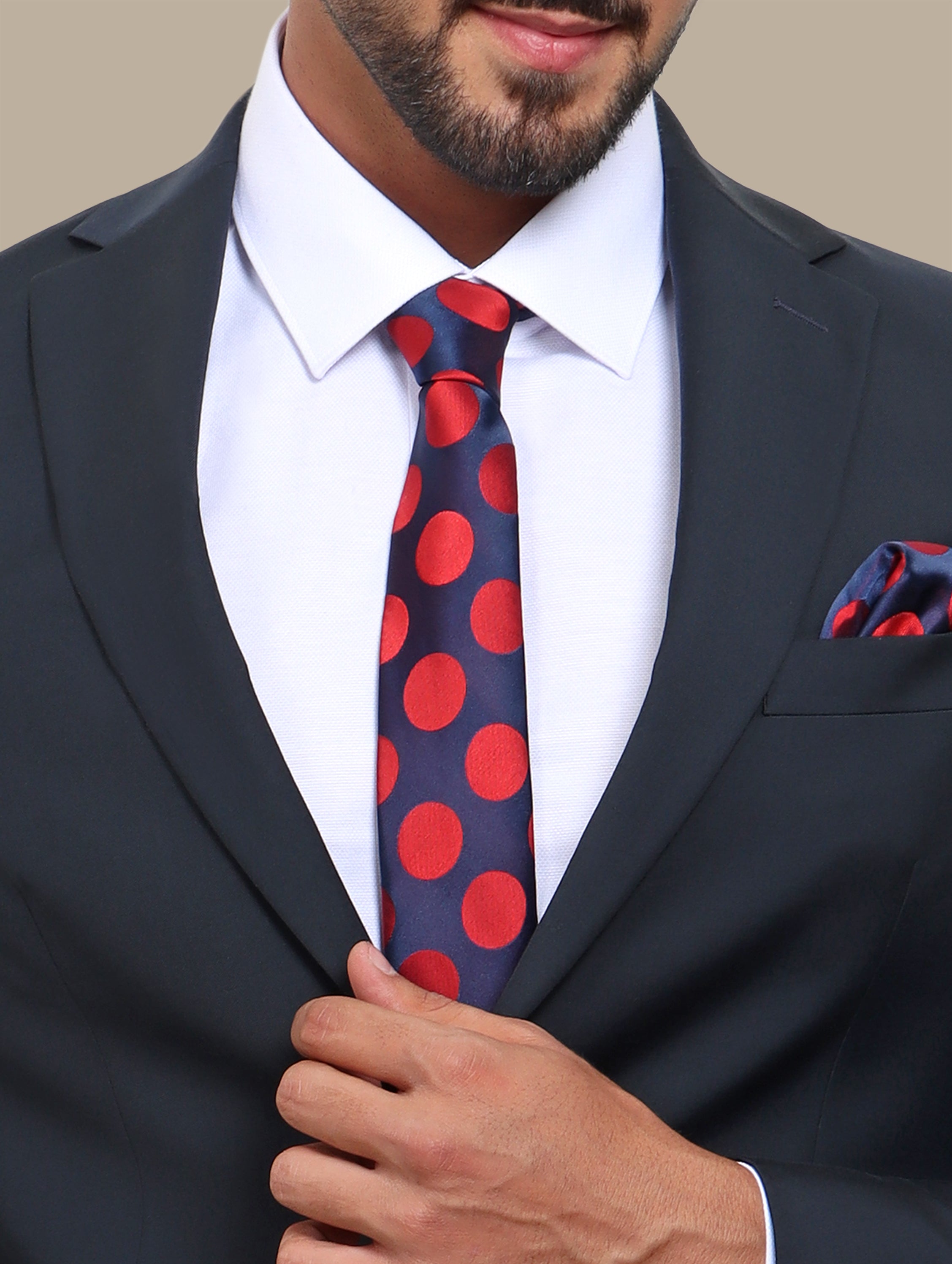 Navy Notch Suit Bundle: Classic Style and Versatility