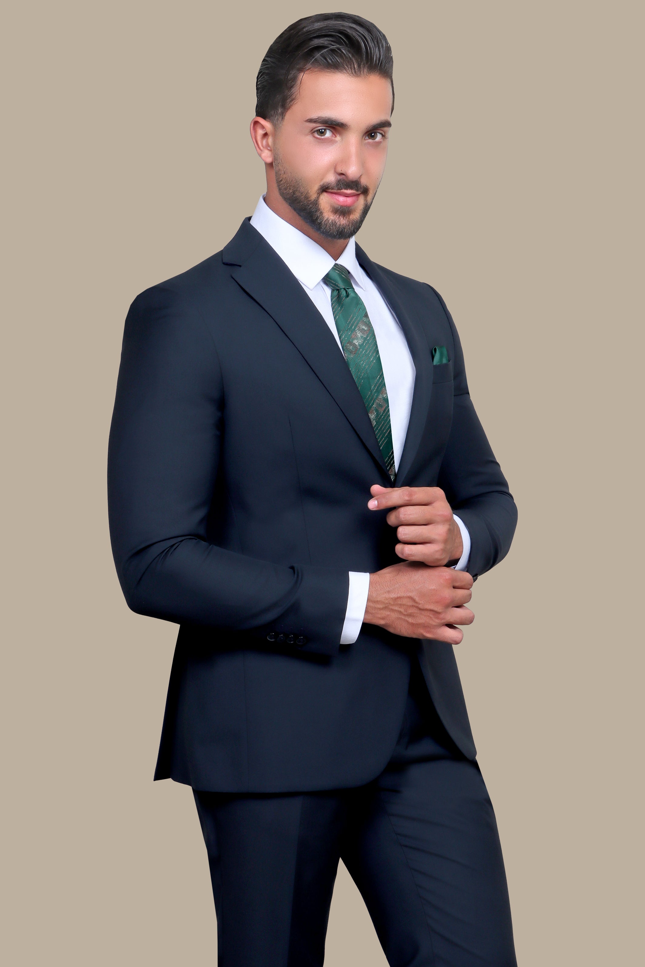 Navy Notch Suit Bundle: Classic Style and Versatility