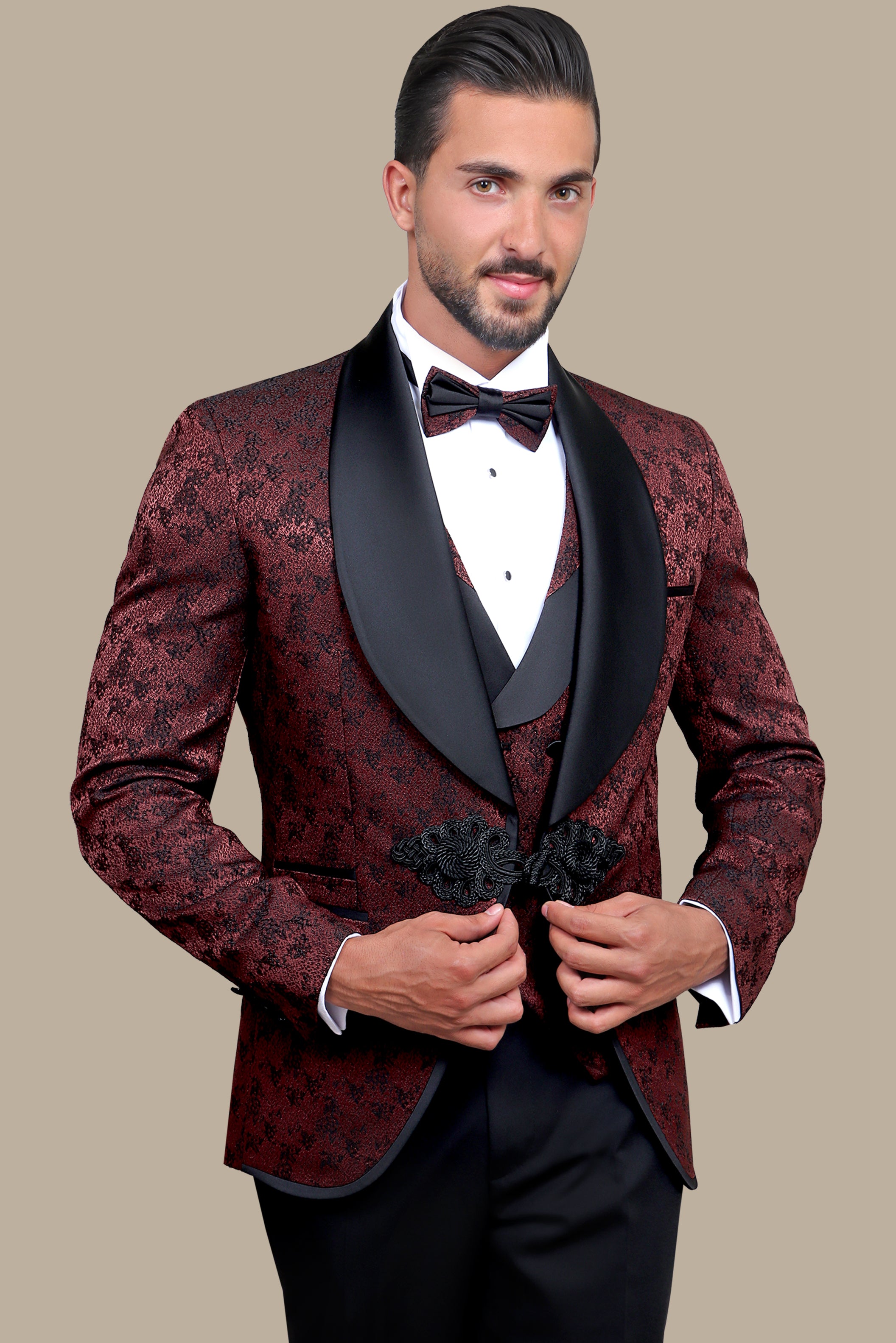 Burgundy Jacquard Tuxedo with Croche Colchale – 4 Piece