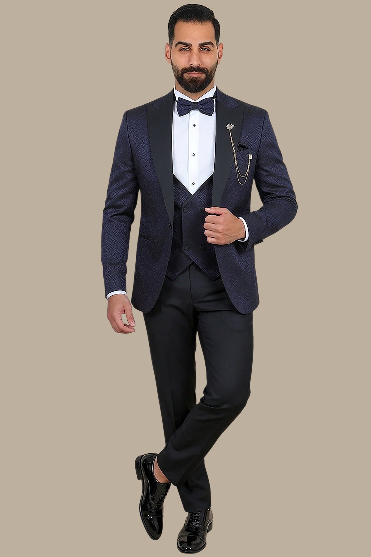 Navy Elegance: Tuxedo Peak Pattern in 4-Piece Shiny Set
