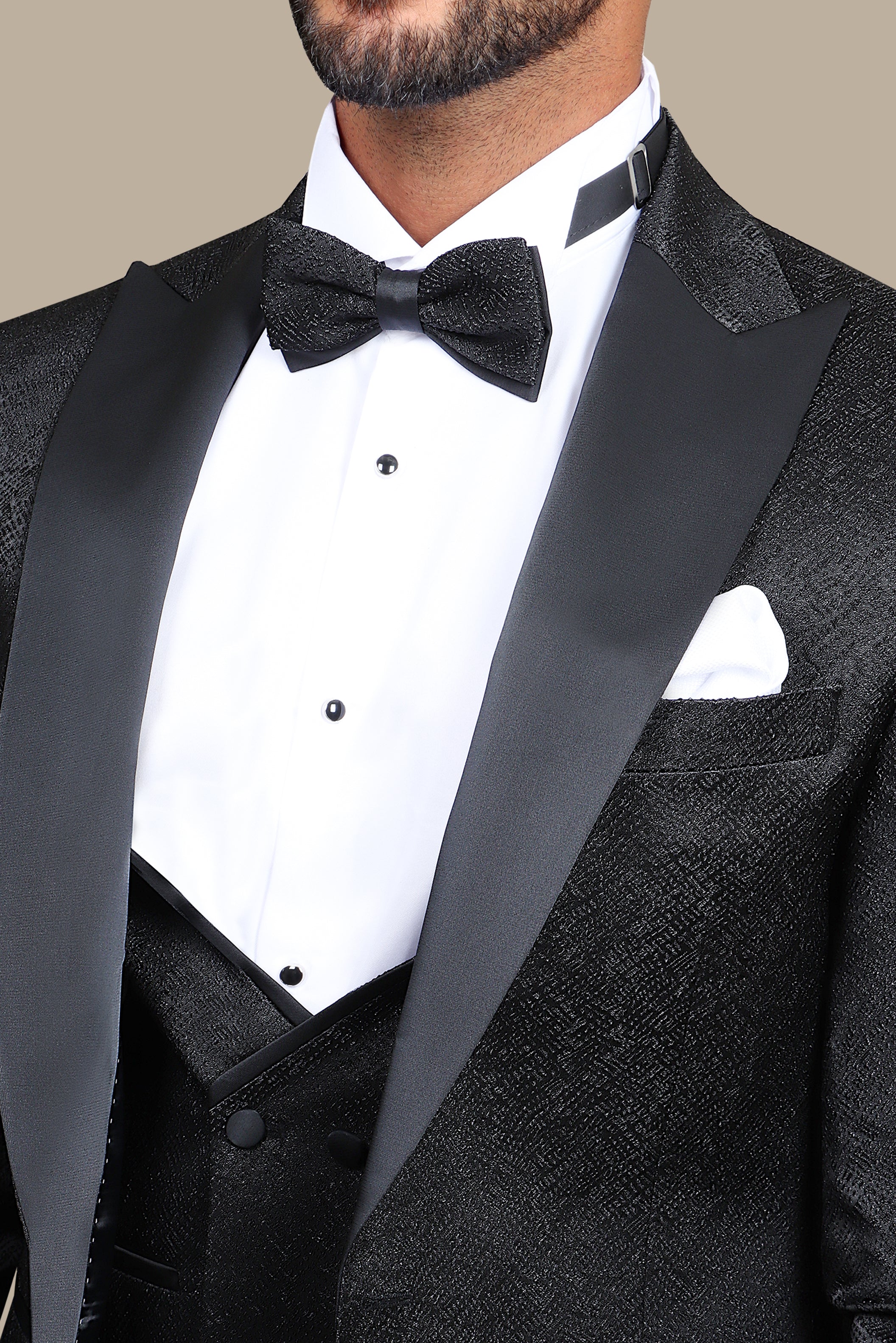 Starlight Elegance: 4-Piece Black Tuxedo Set with Shiny Peak Pattern