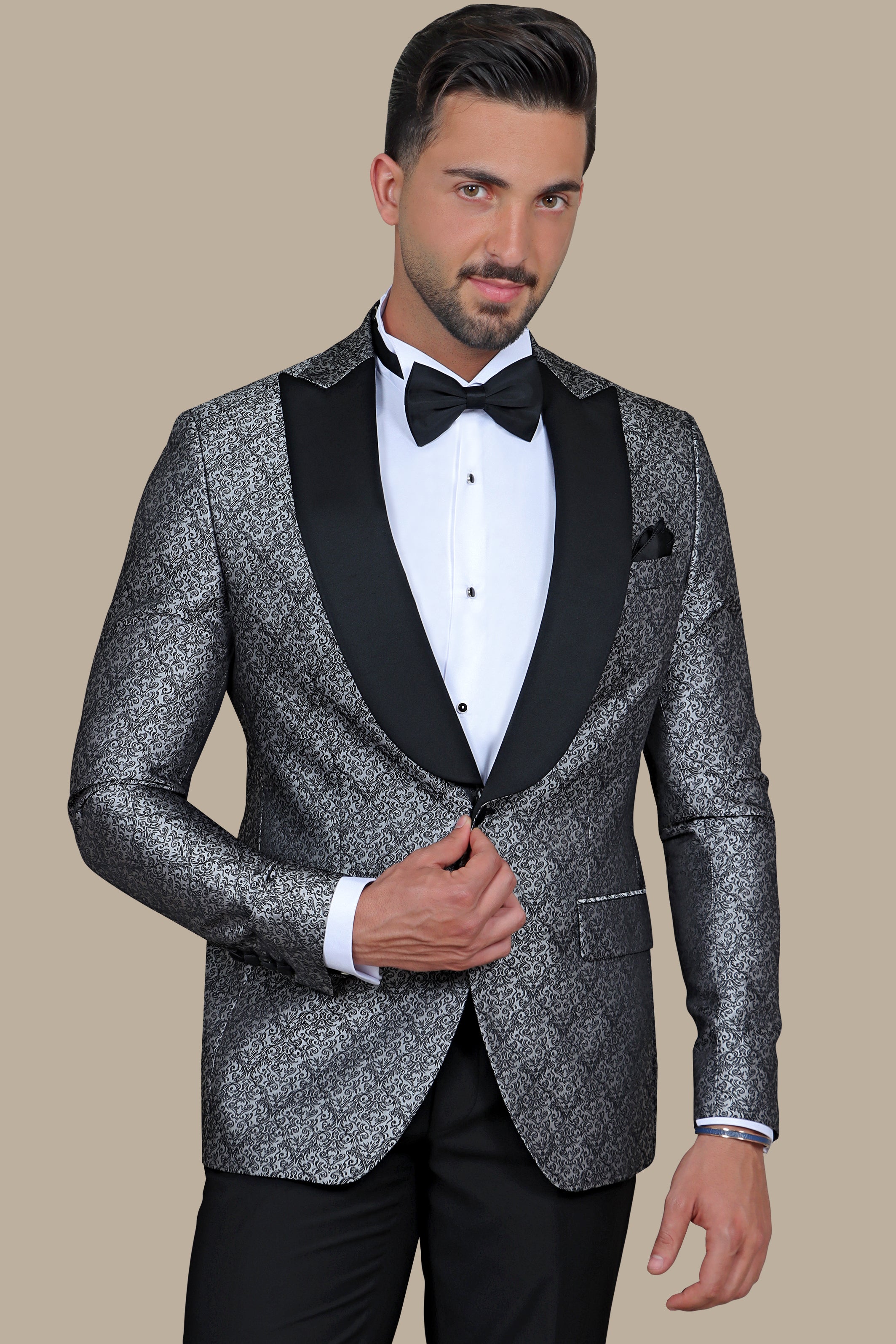 Silver Stylings: Tuxedo Leaves Print Curved Peak