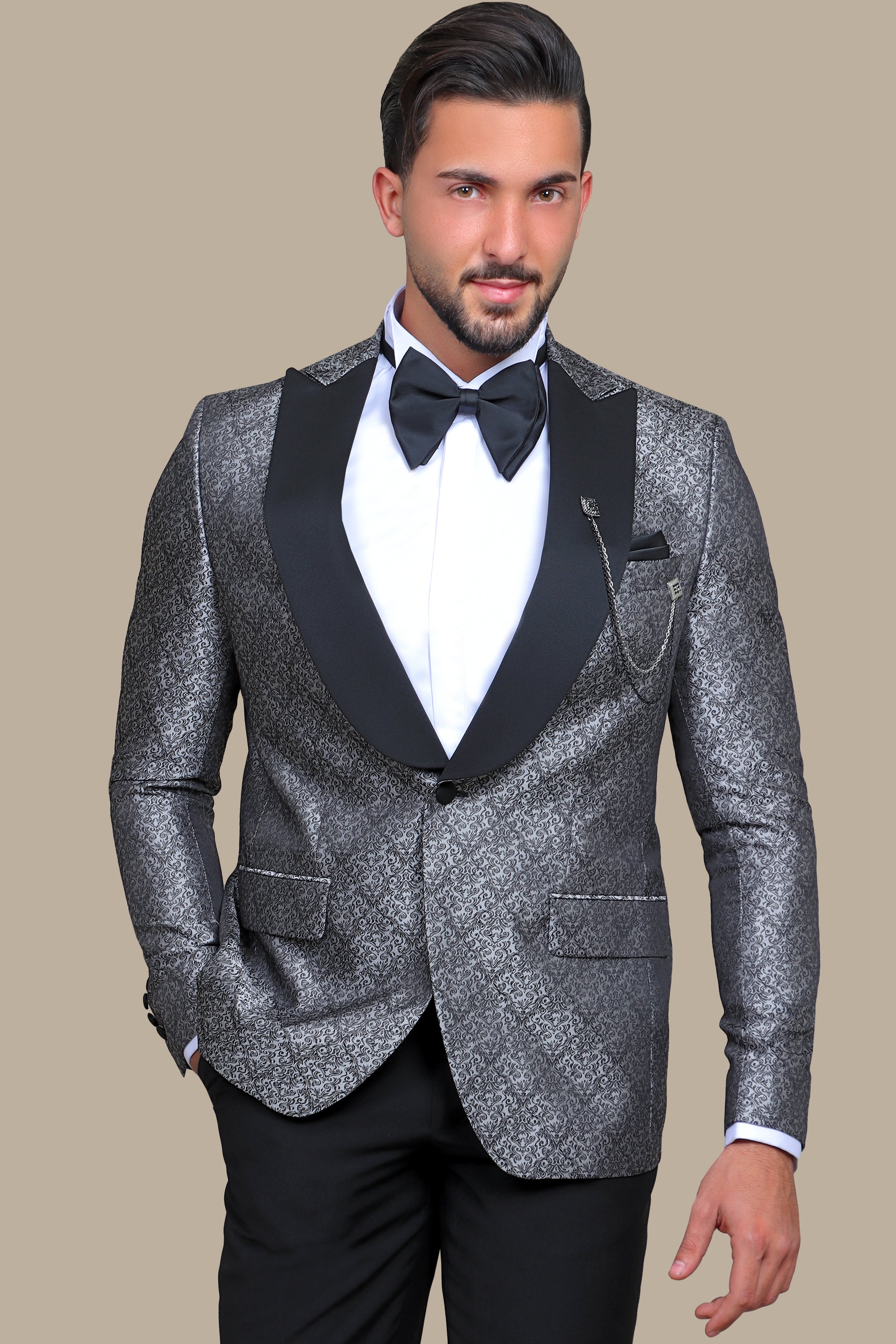 Silver Stylings: Tuxedo Leaves Print Curved Peak