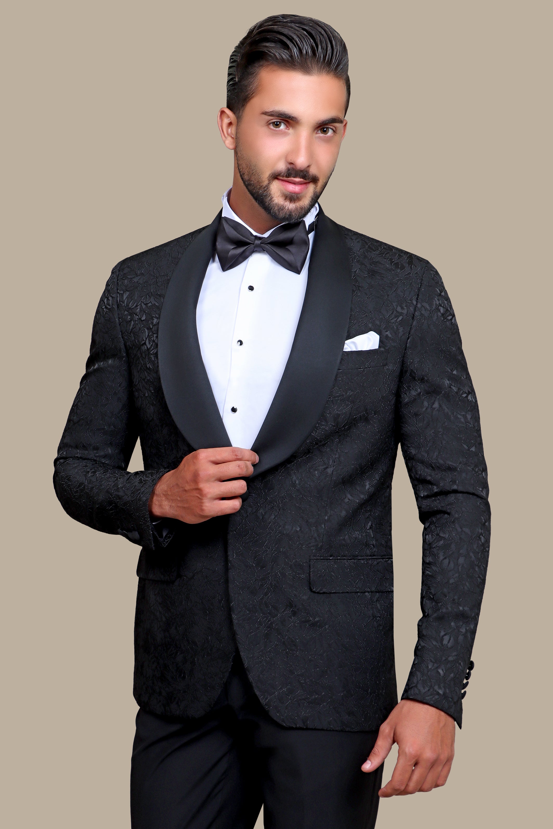 Revolt in Noir: Tuxedo Rebellion - Wide Collar Black Jacquard Leaves