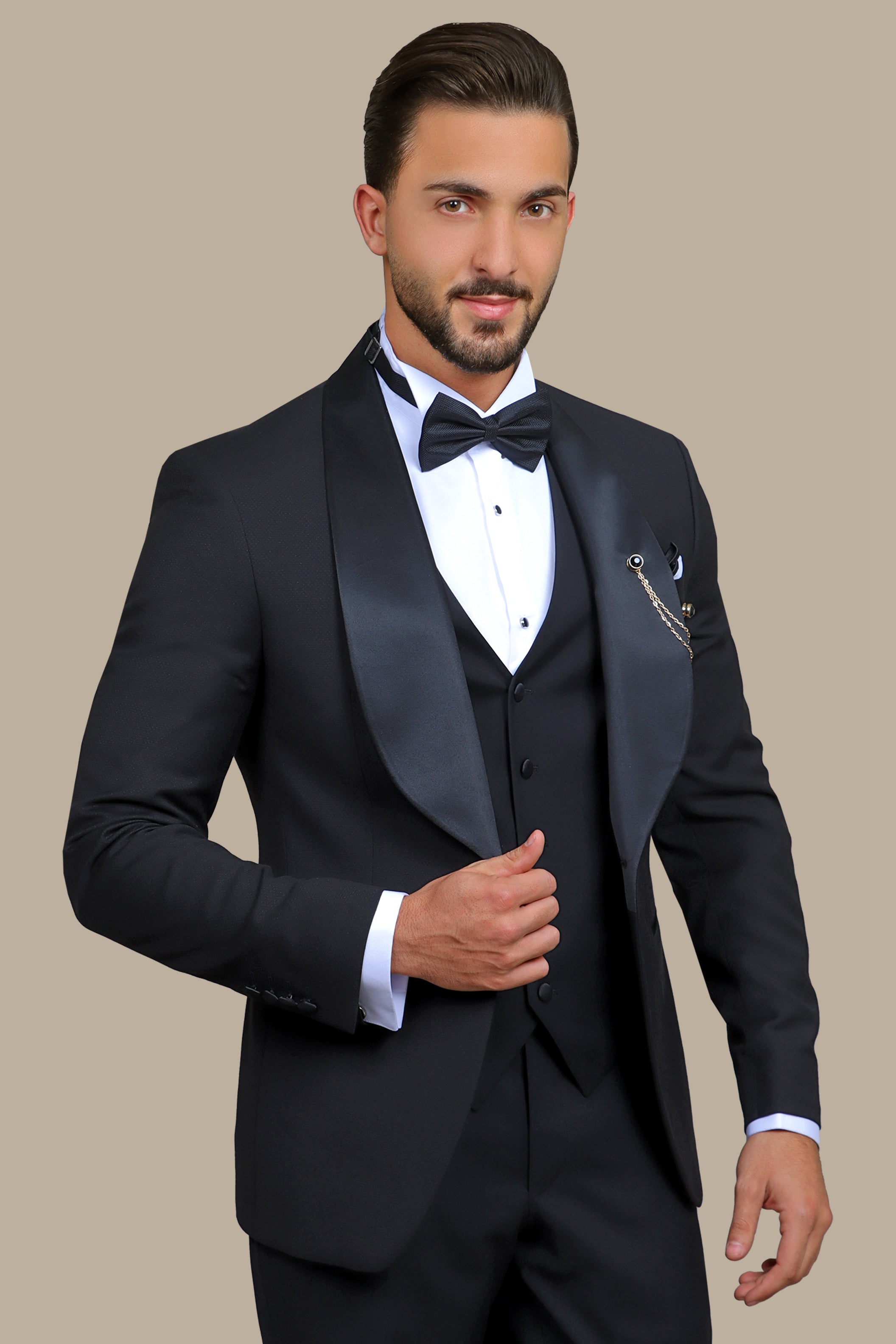 Sophisticated Elegance: Black Wide Shawl Collar Tuxedo for Timeless Style