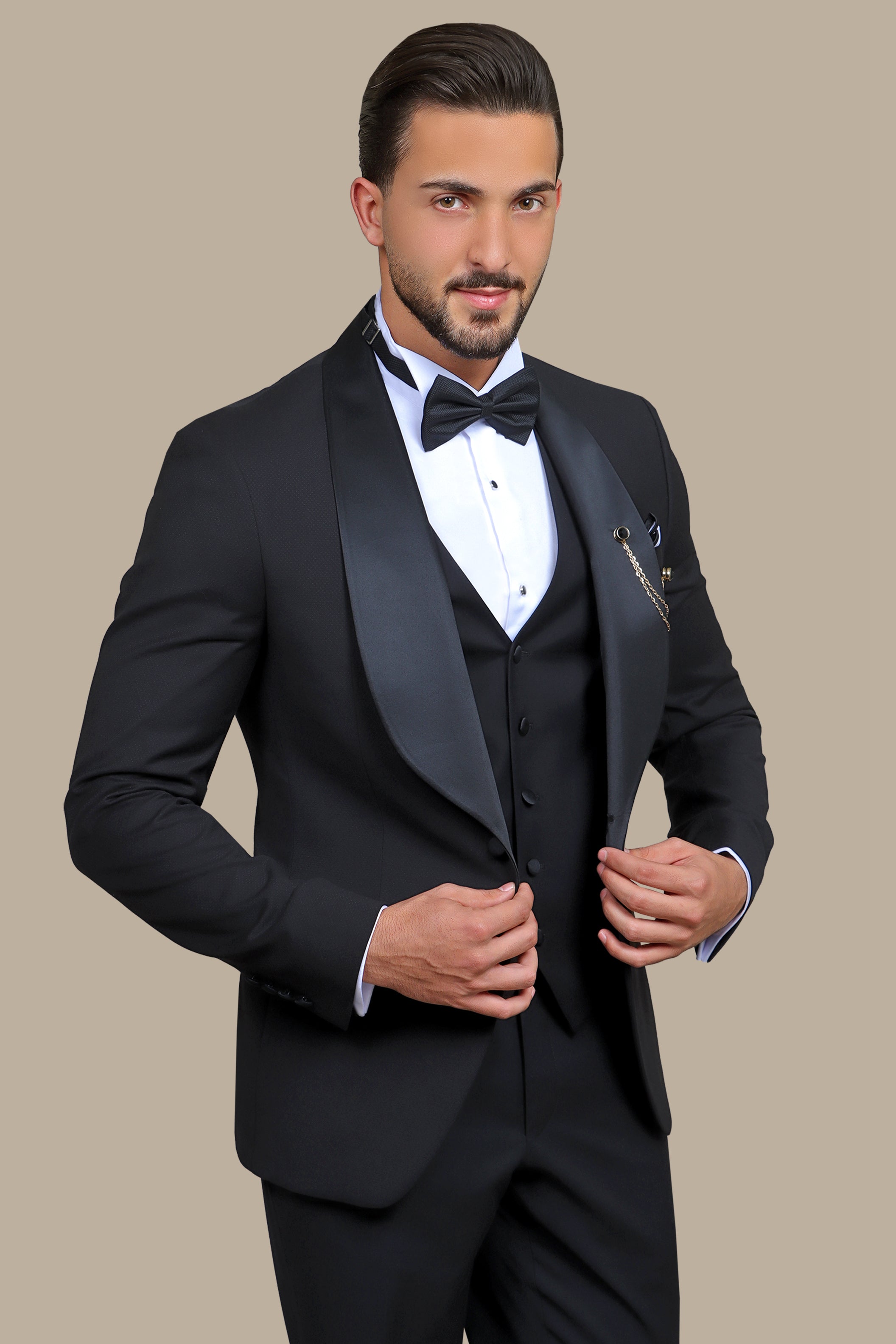 Sophisticated Elegance: Black Wide Shawl Collar Tuxedo for Timeless Style