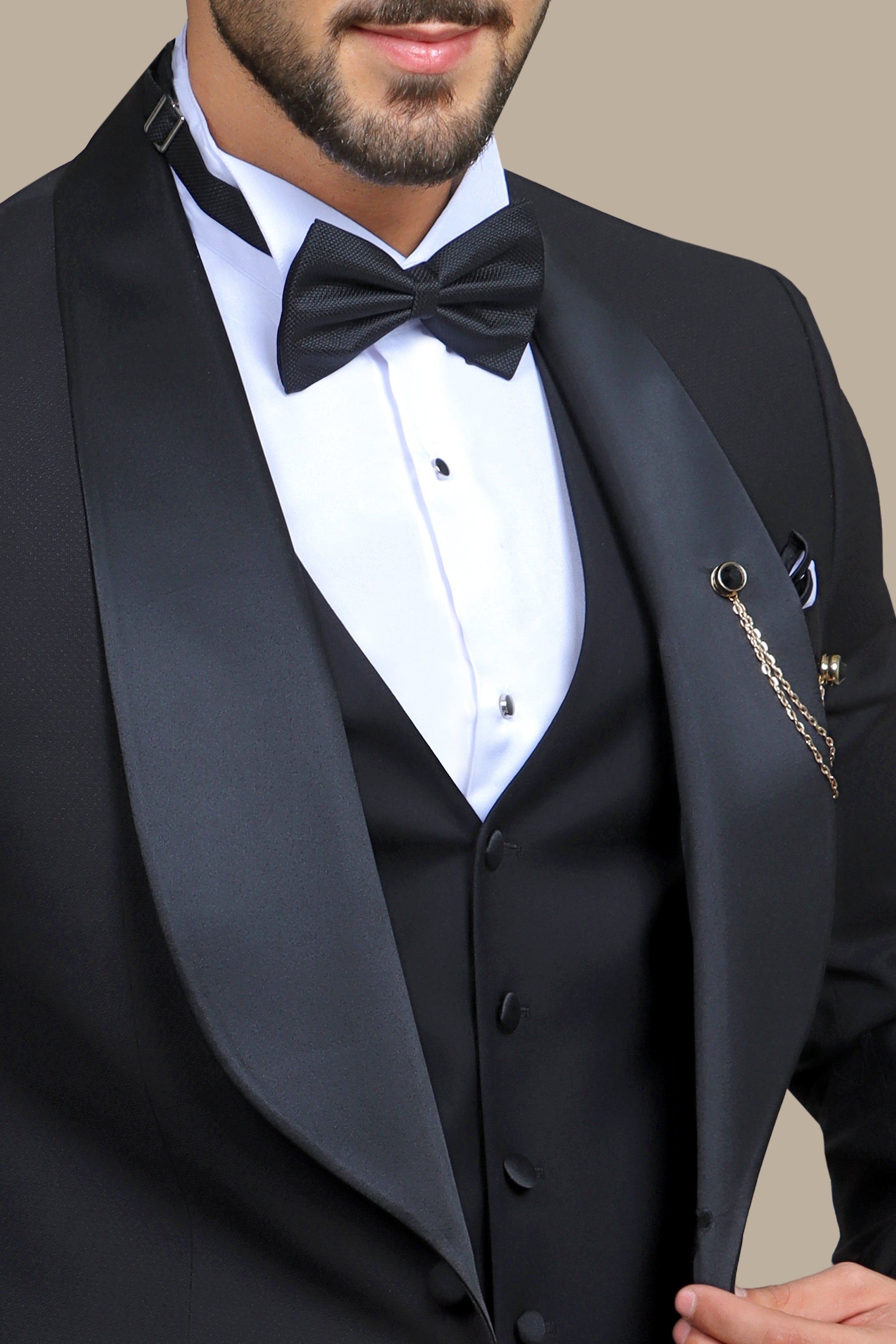 Sophisticated Elegance: Black Wide Shawl Collar Tuxedo for Timeless Style