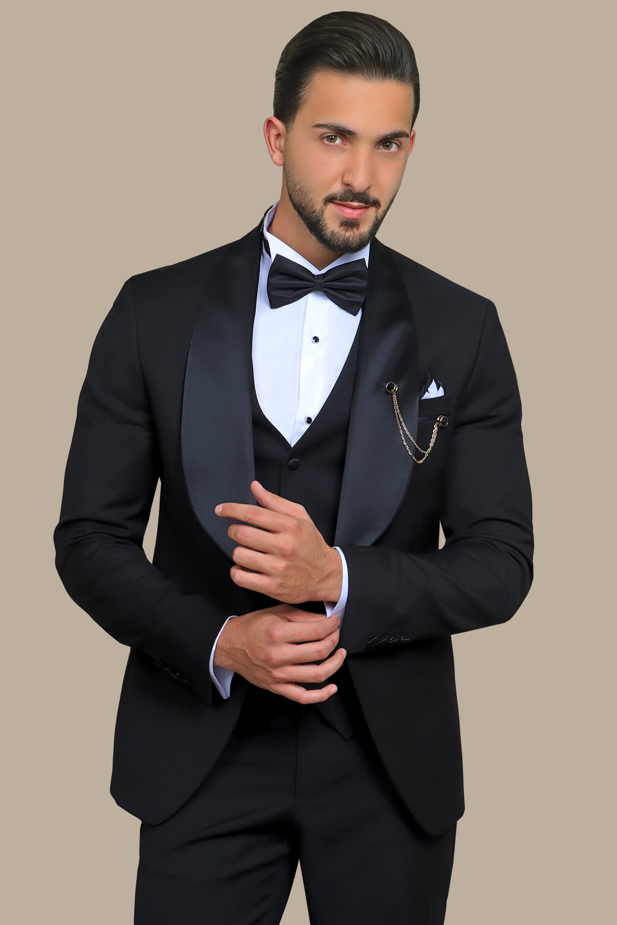 Sophisticated Elegance: Black Wide Shawl Collar Tuxedo for Timeless Style