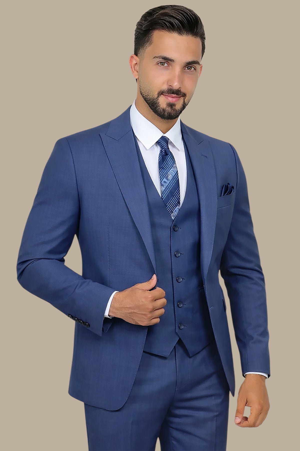 Classic Blue Elegance: Wool Notch Filafil 3-Piece Suit