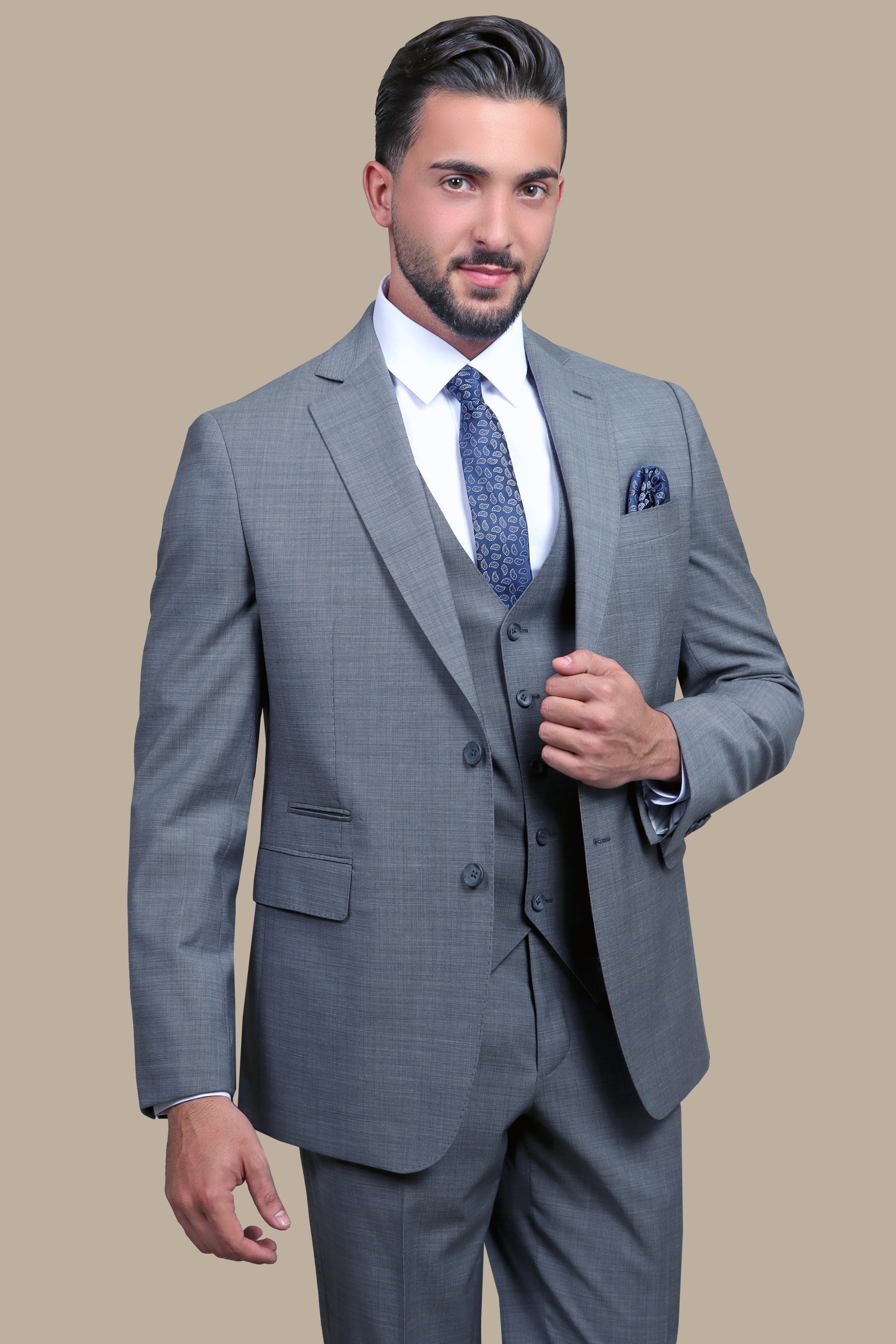 Timeless Charisma: Grey Wool Notch Filafil 3-Piece Suit