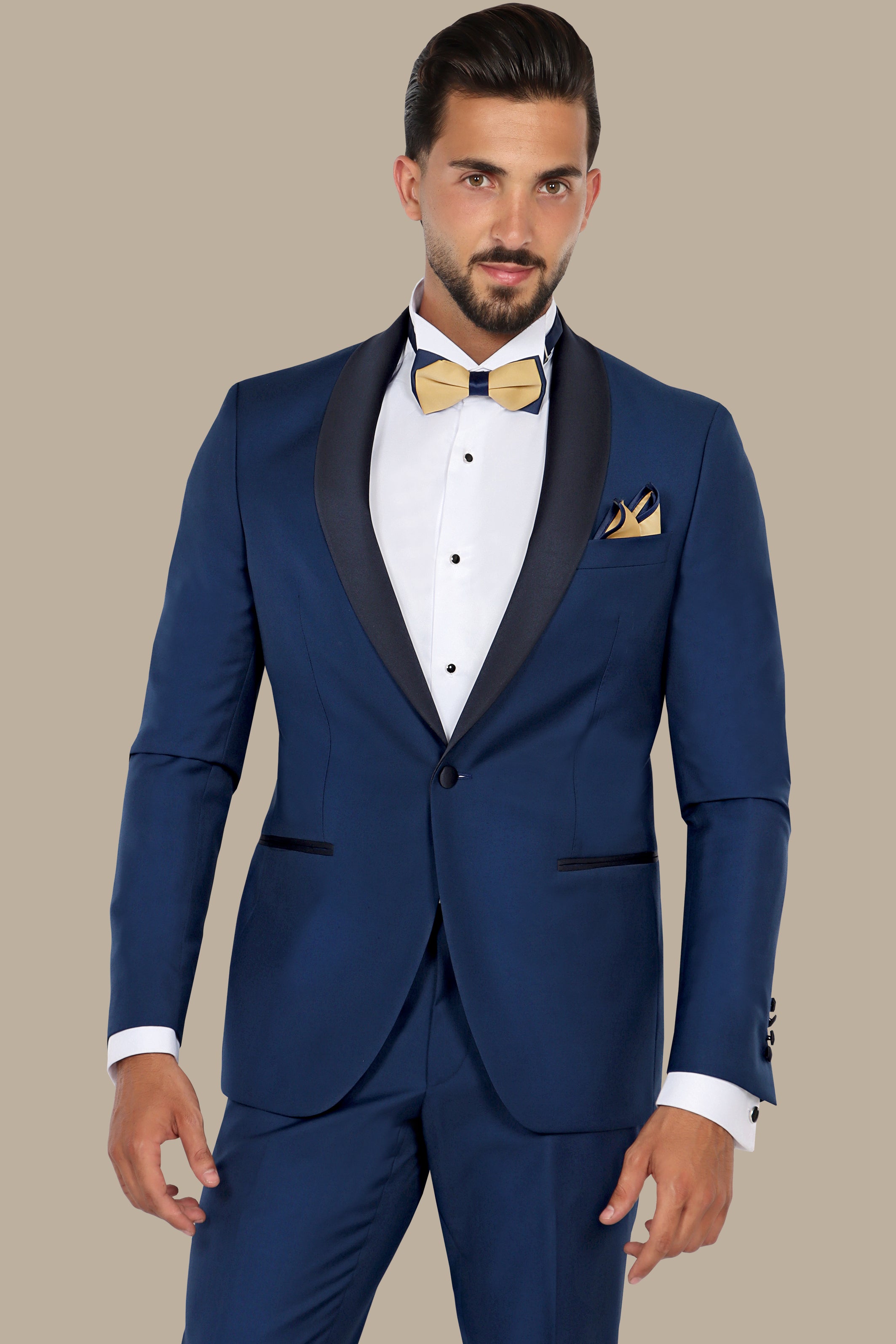 Blue Elegance: Tuxedo Plain Col Chale