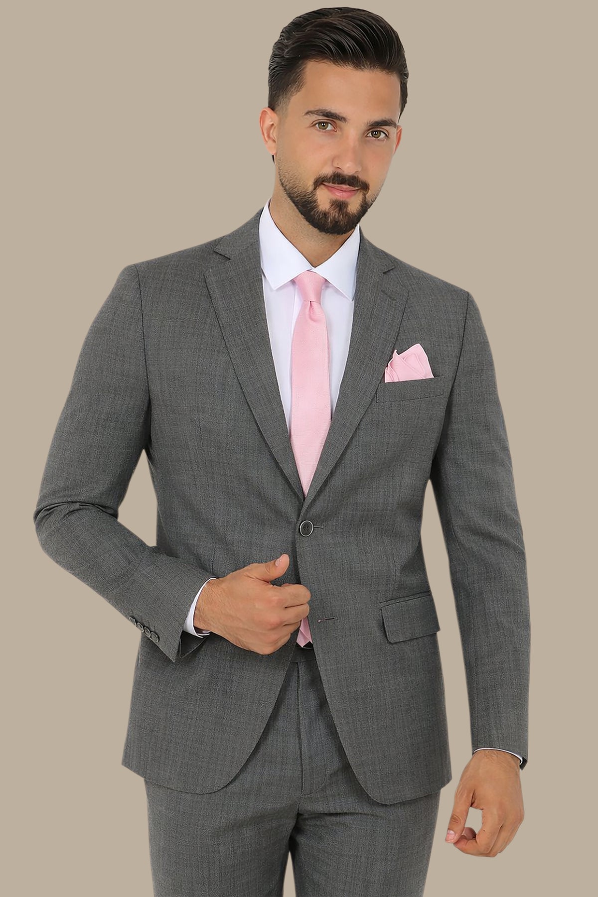 Dark Gray Wool Suit: Timeless Style