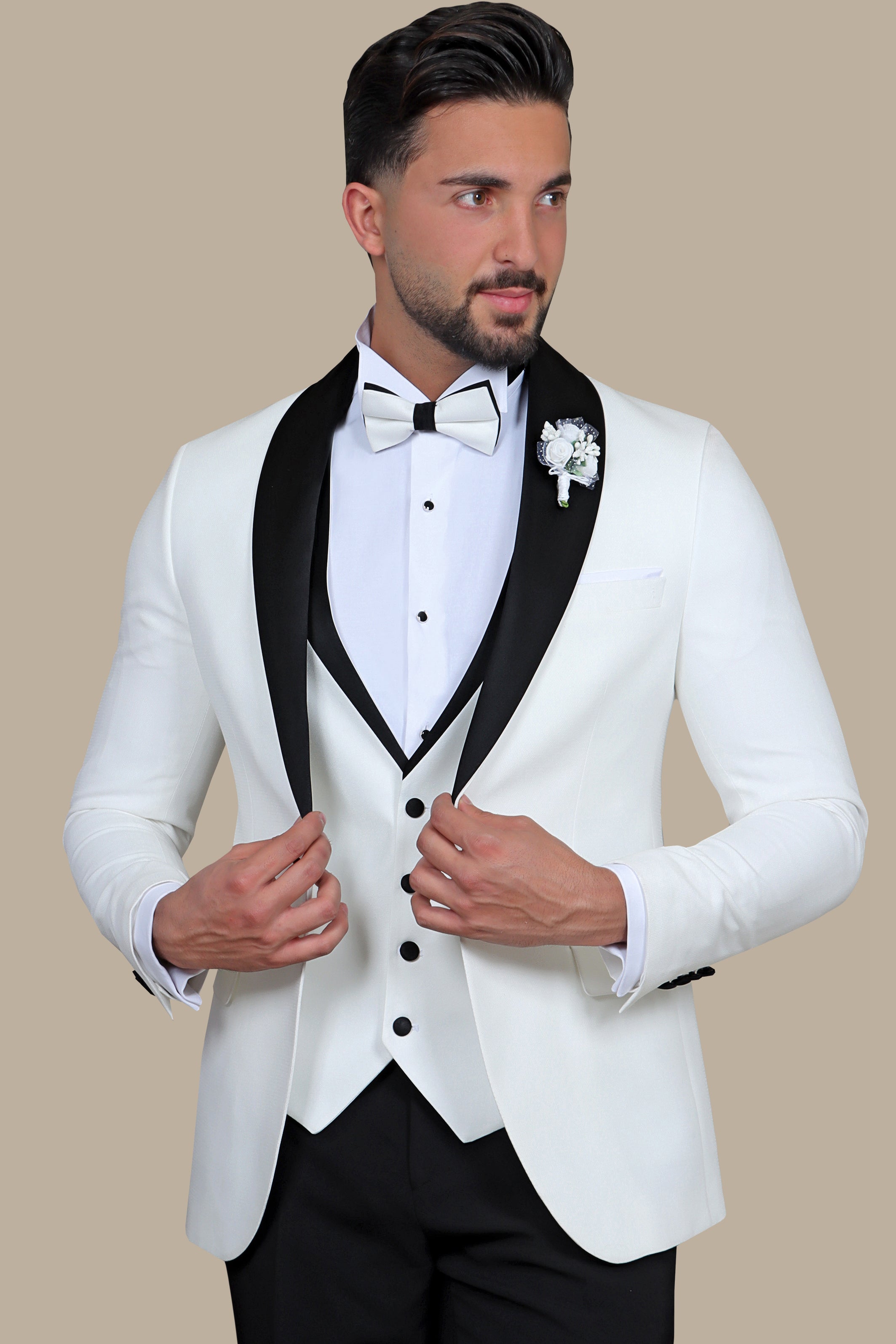 Elegant White Collar 3-Piece Tuxedo Suit