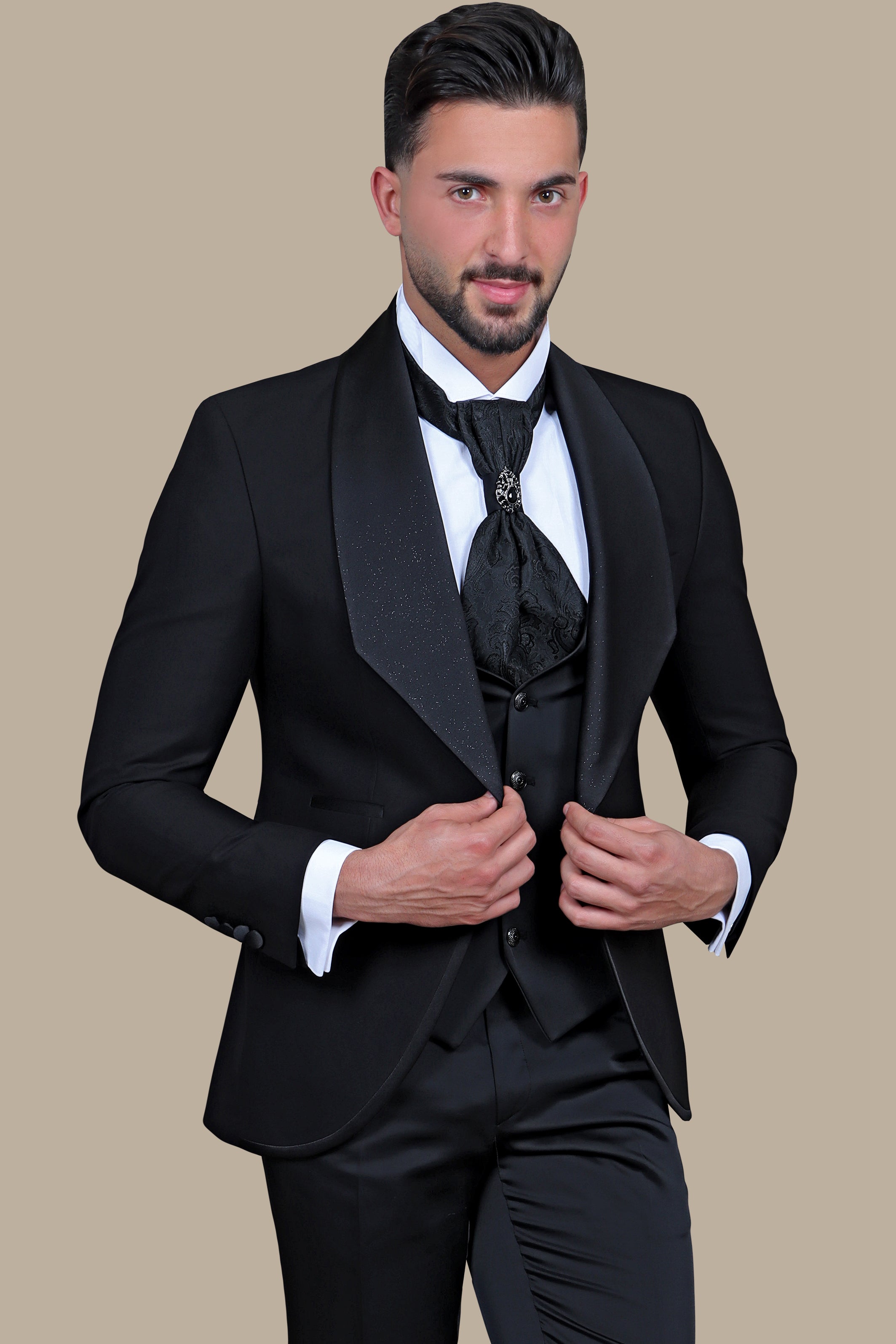 Elegant Glitter Black Collar 3-Piece Tuxedo Suit