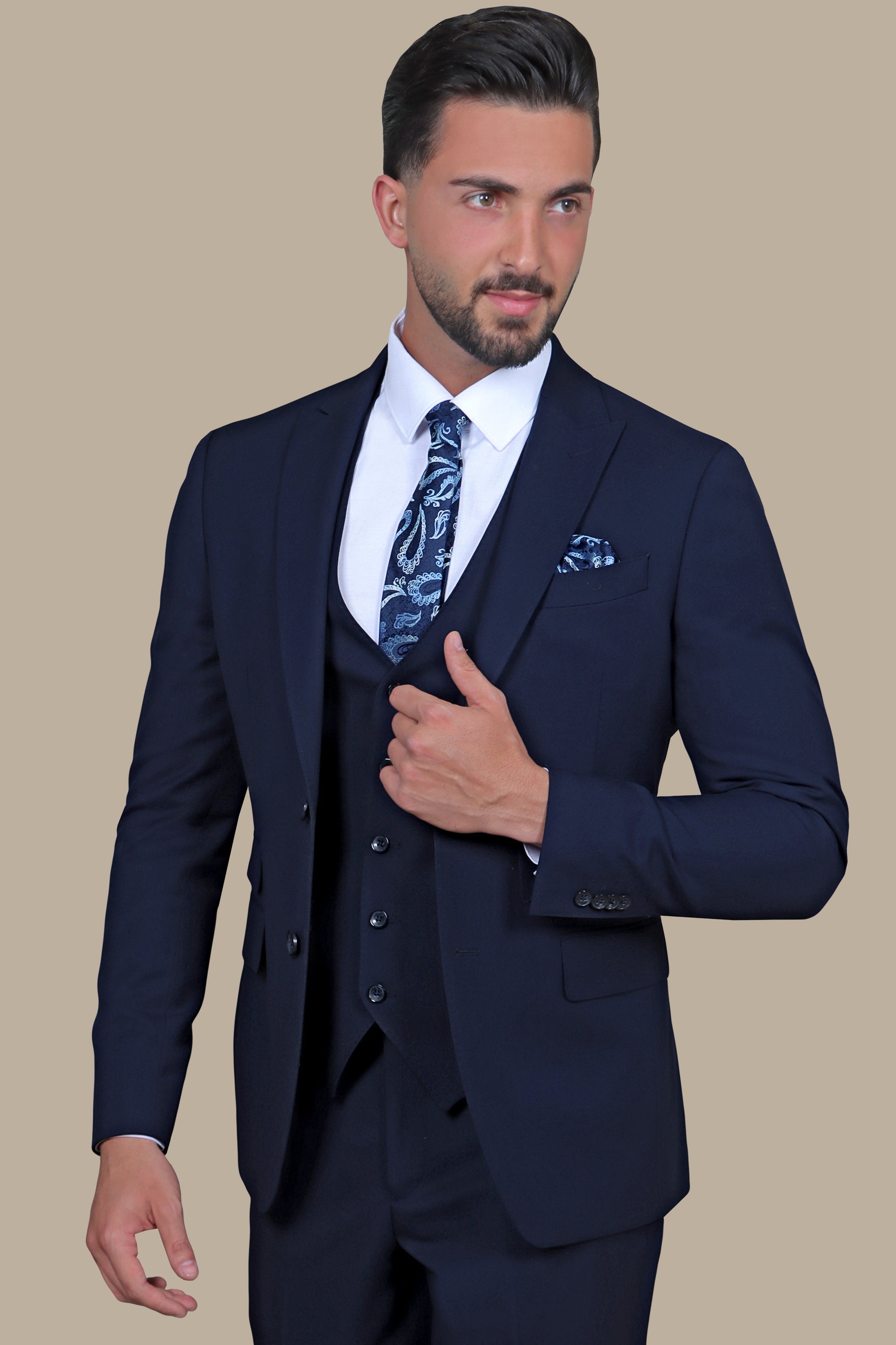 Navy Slim Fit Suit with Peak Lapel and Flap Pockets