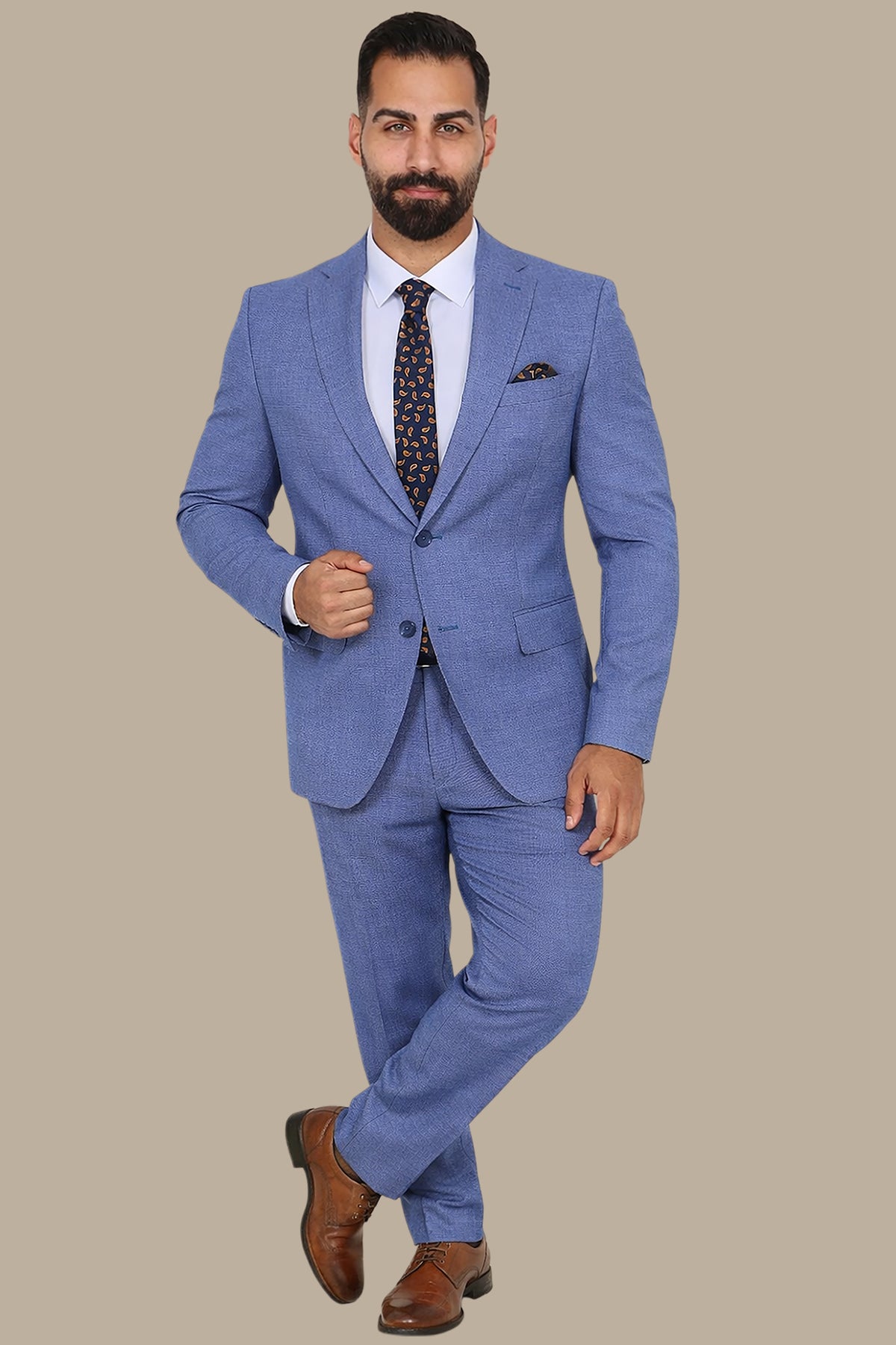 Structured Precision: 2-Piece Suit with Notch Lapel