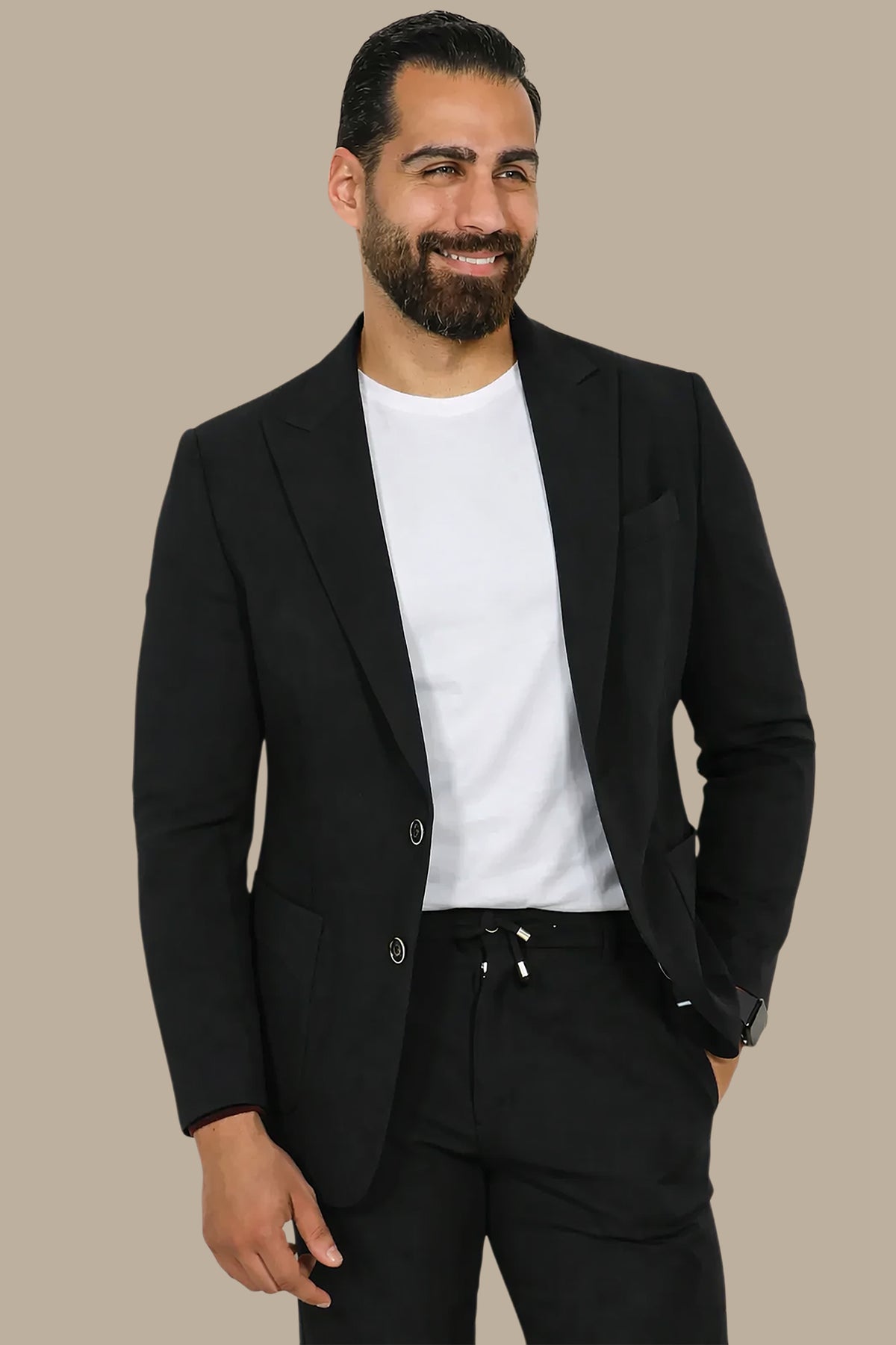 Black Travel Suit 2-Piece with Peak Lapel and Patch Pockets