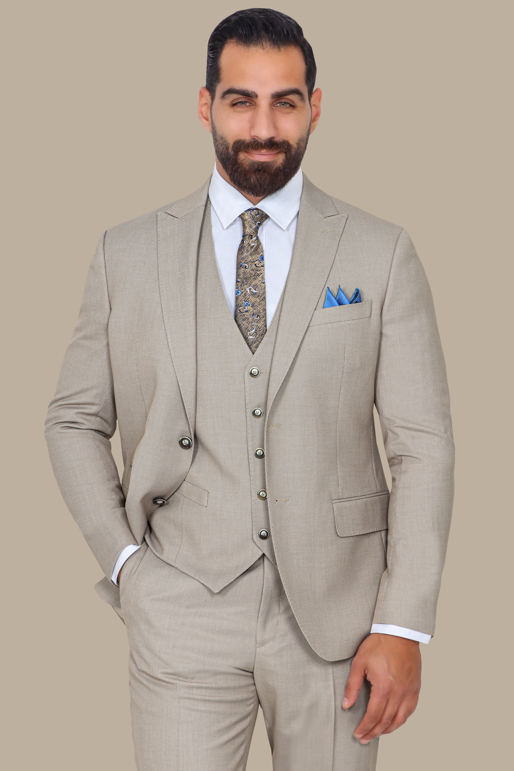 Suit Piquet Peak Lapel 3-Piece Beige