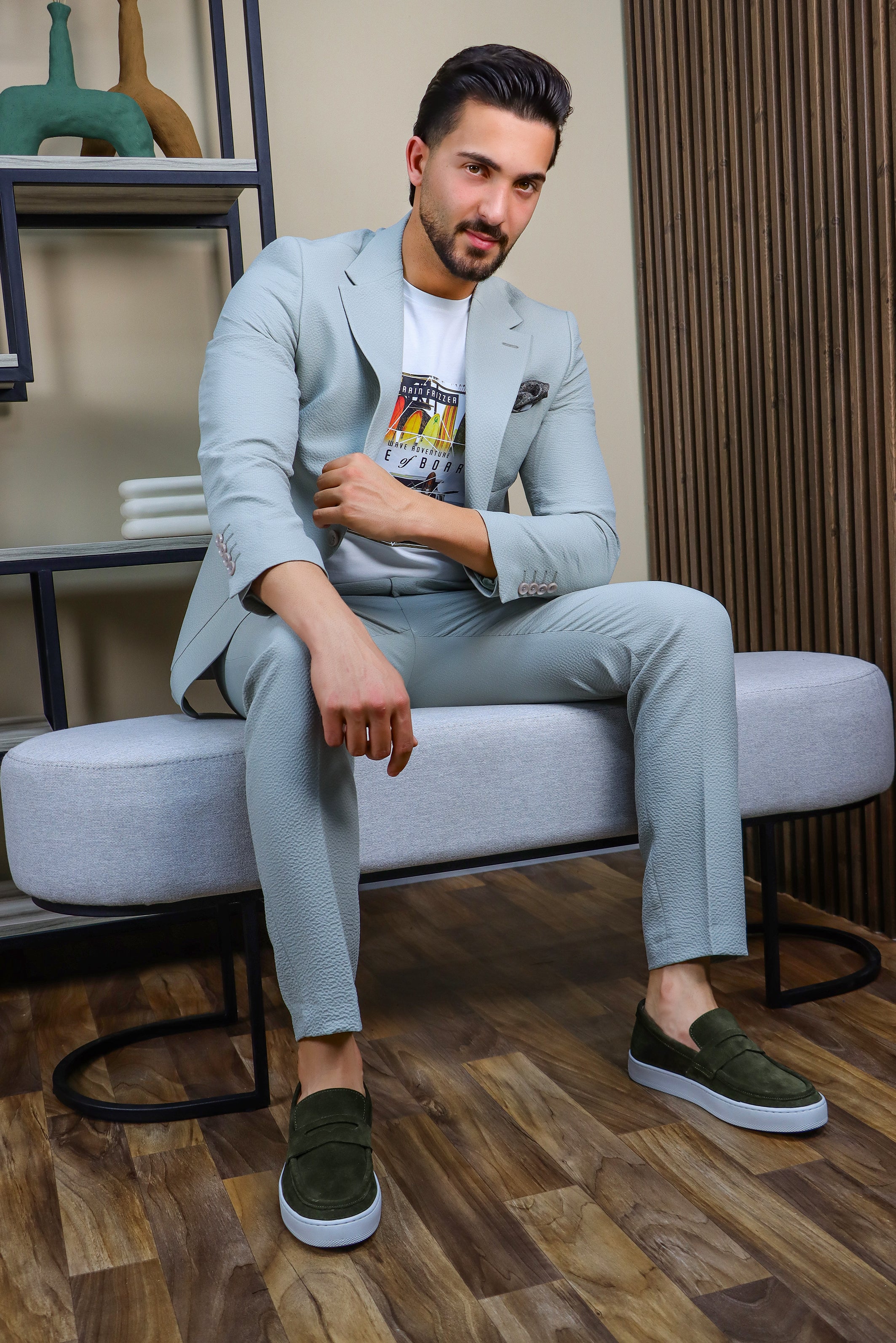 Light Olive Notch Lapel Travel Suit – 2-Piece