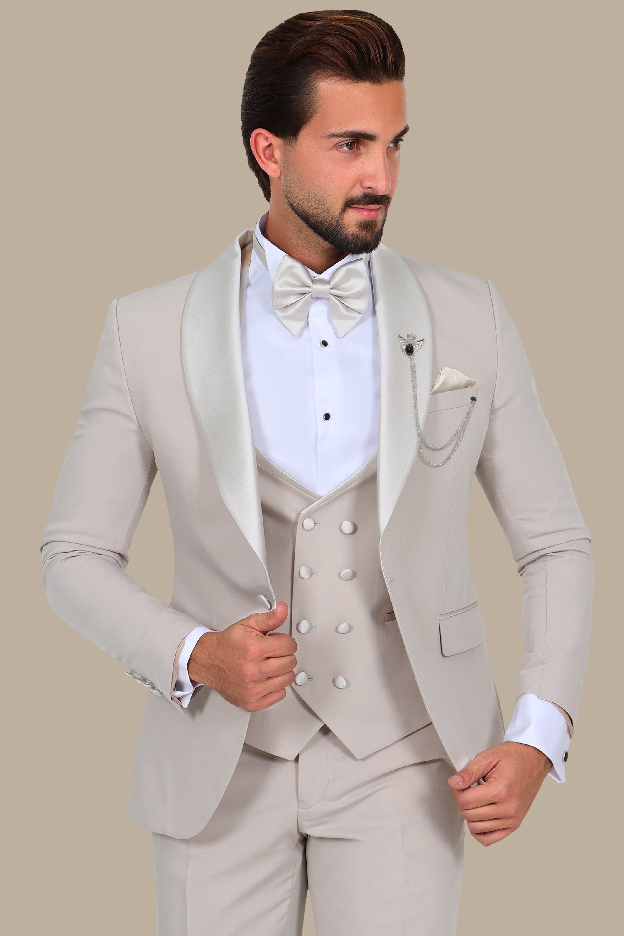 Light Beige 4-Piece Tuxedo with Shawl Collar and Classic Pocket