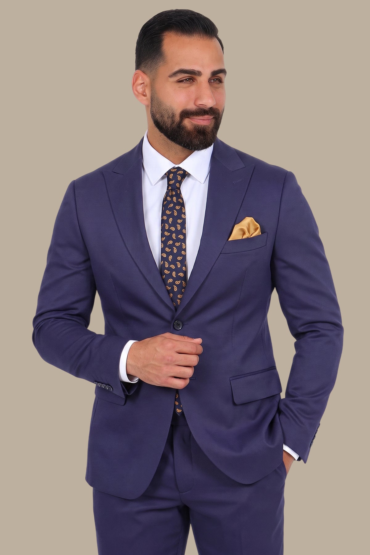 Texture Piqué Peak Lapel Suit