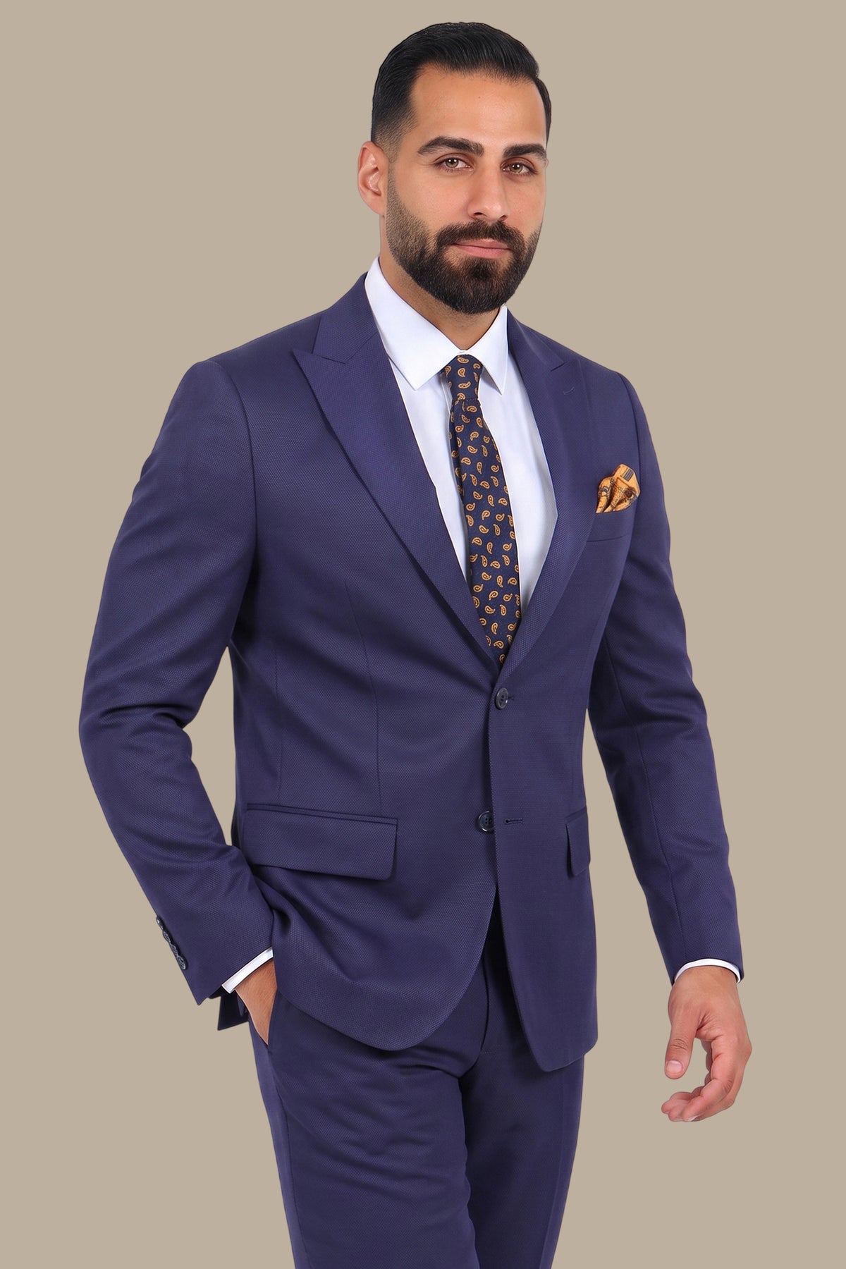Texture Piqué Peak Lapel Suit