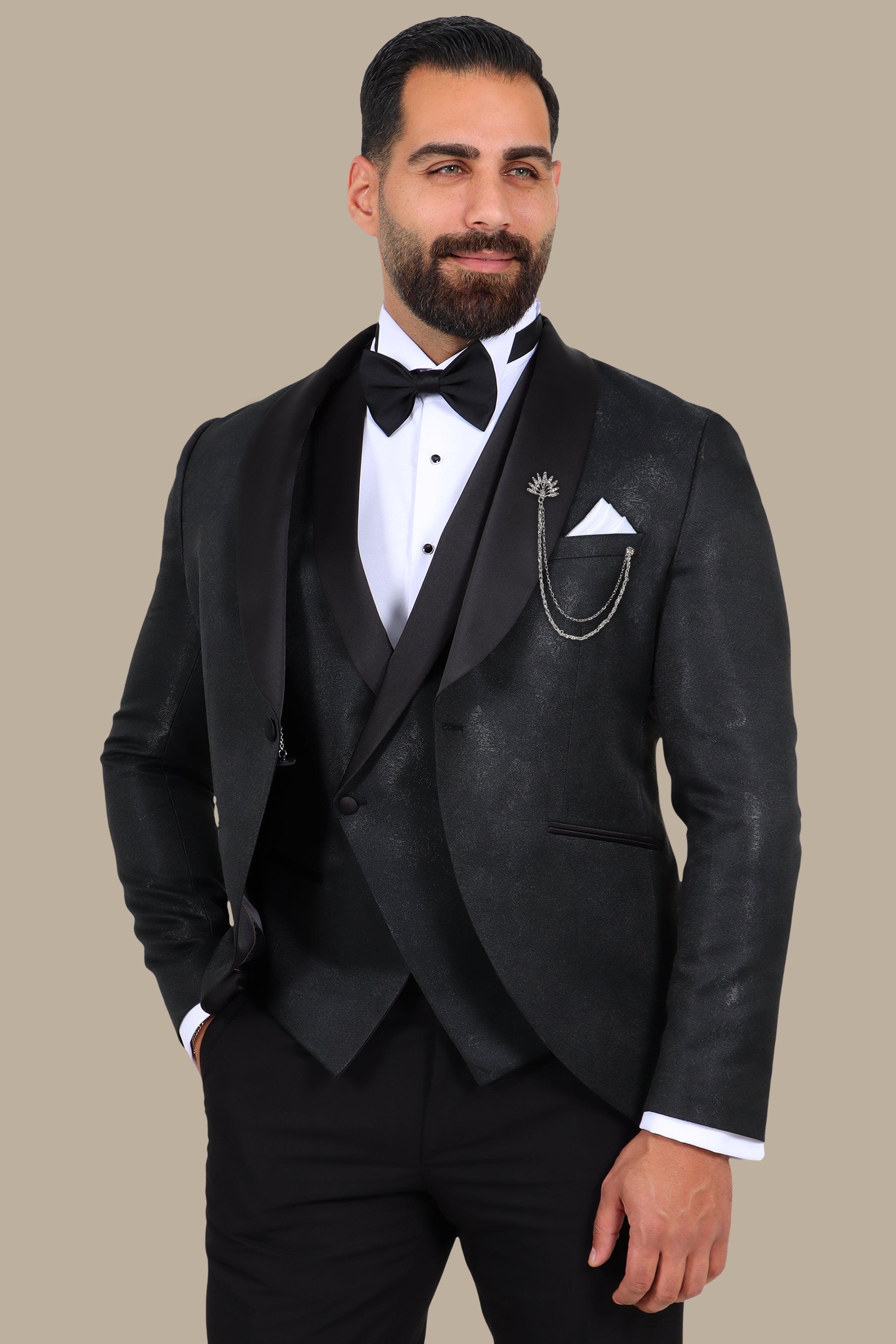 Black 4-Piece Shawl Lapel Tuxedo with Brush Patterns