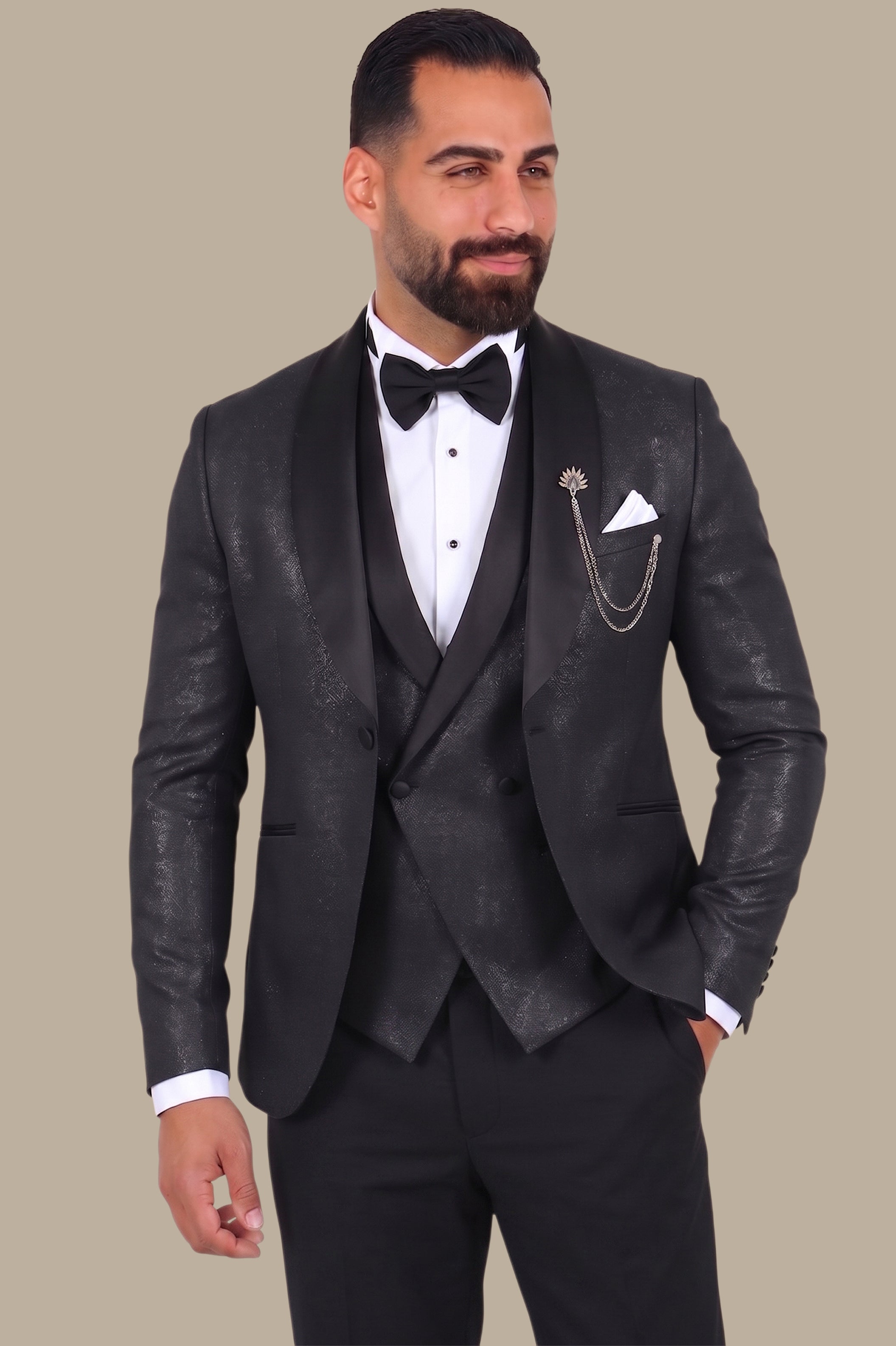 Black 4-Piece Shawl Lapel Tuxedo with Brush Patterns