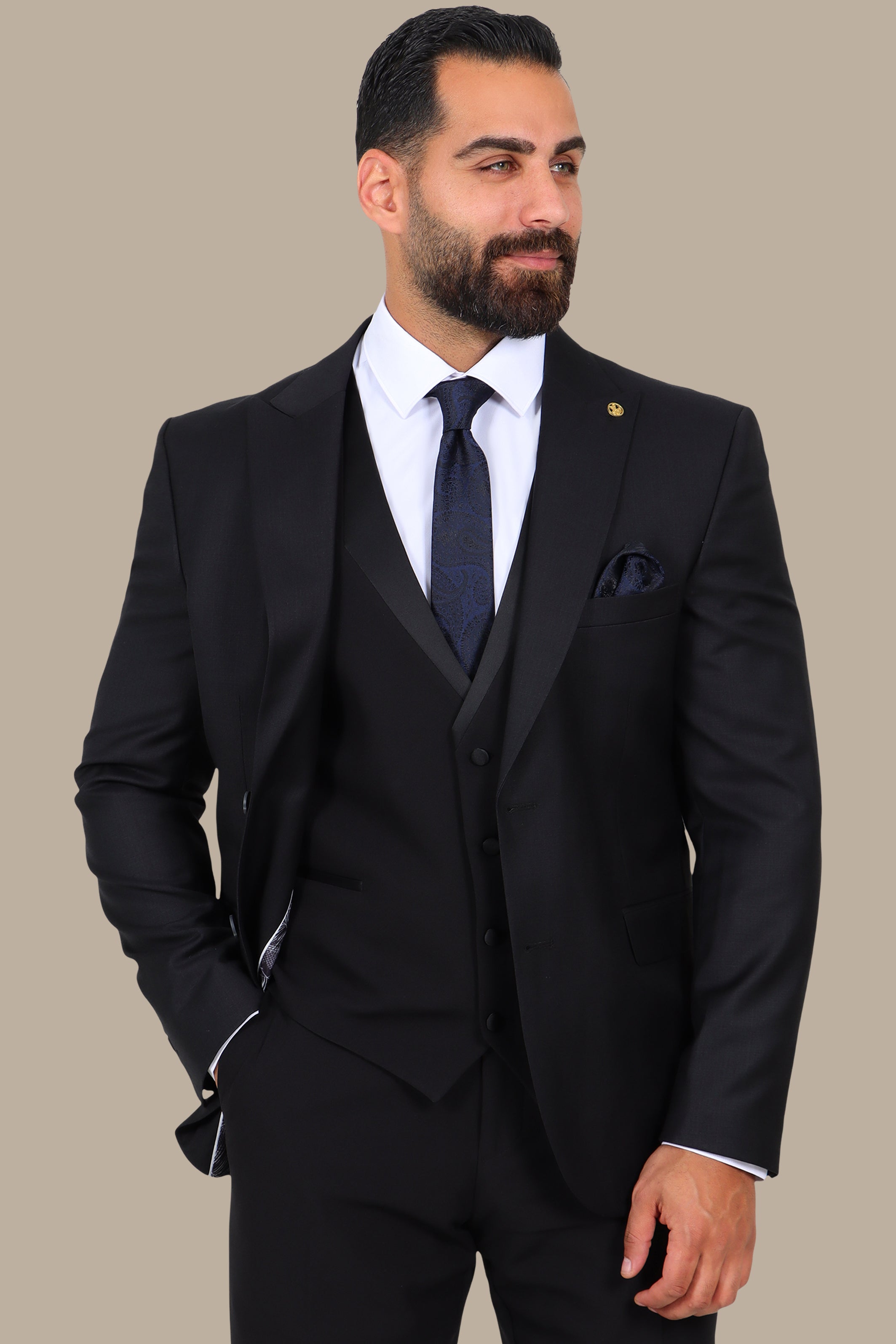Black 3-Piece Fil à Fil Peak Lapel Suit