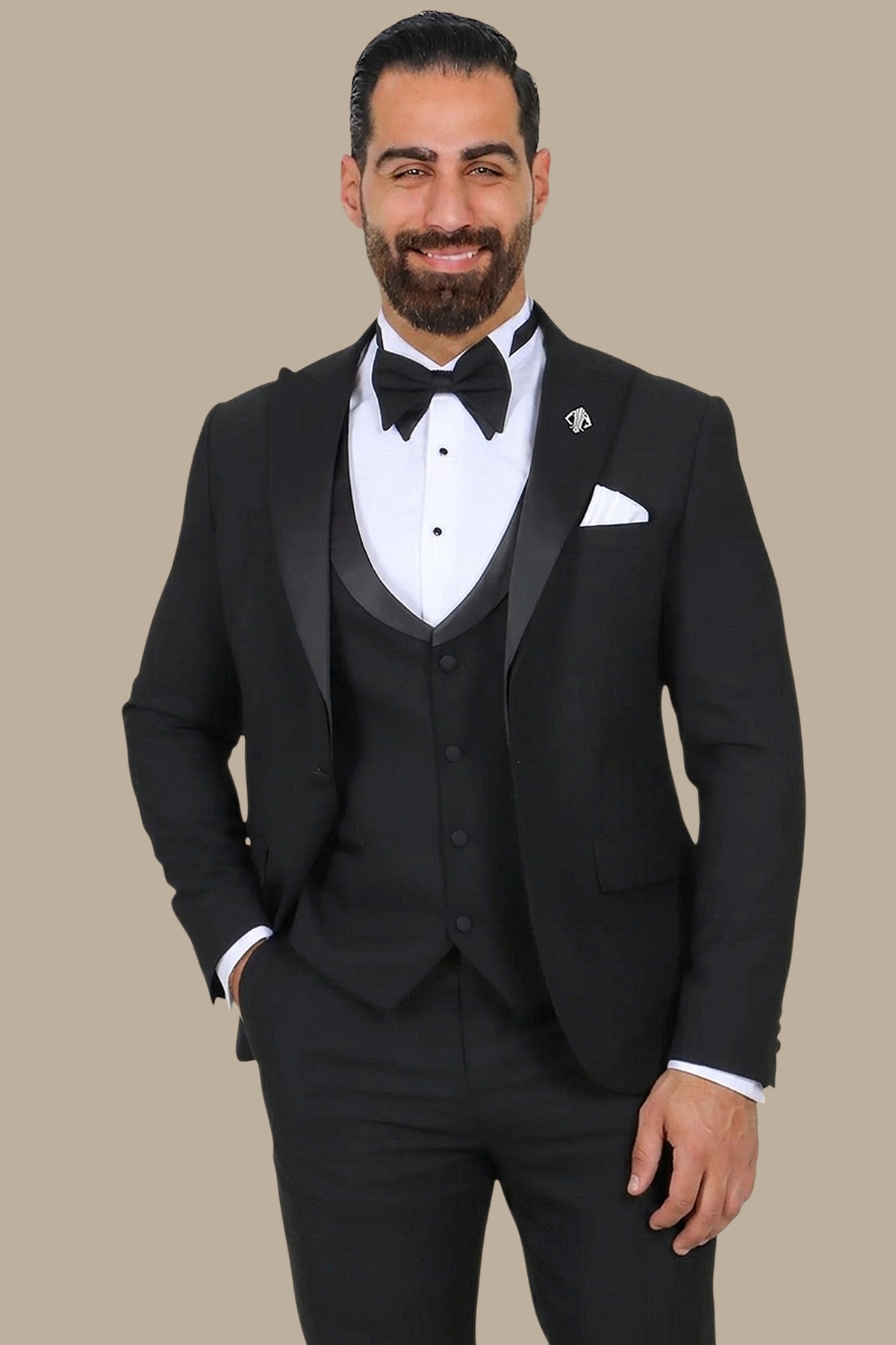 4-Piece Tuxedo Peak Lapel Plain Black