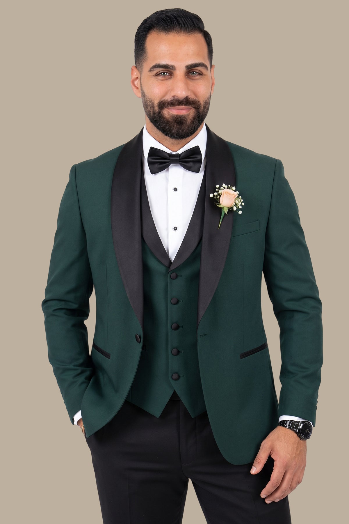 4-Piece Wide Collar Tuxedo Set with Black Pants