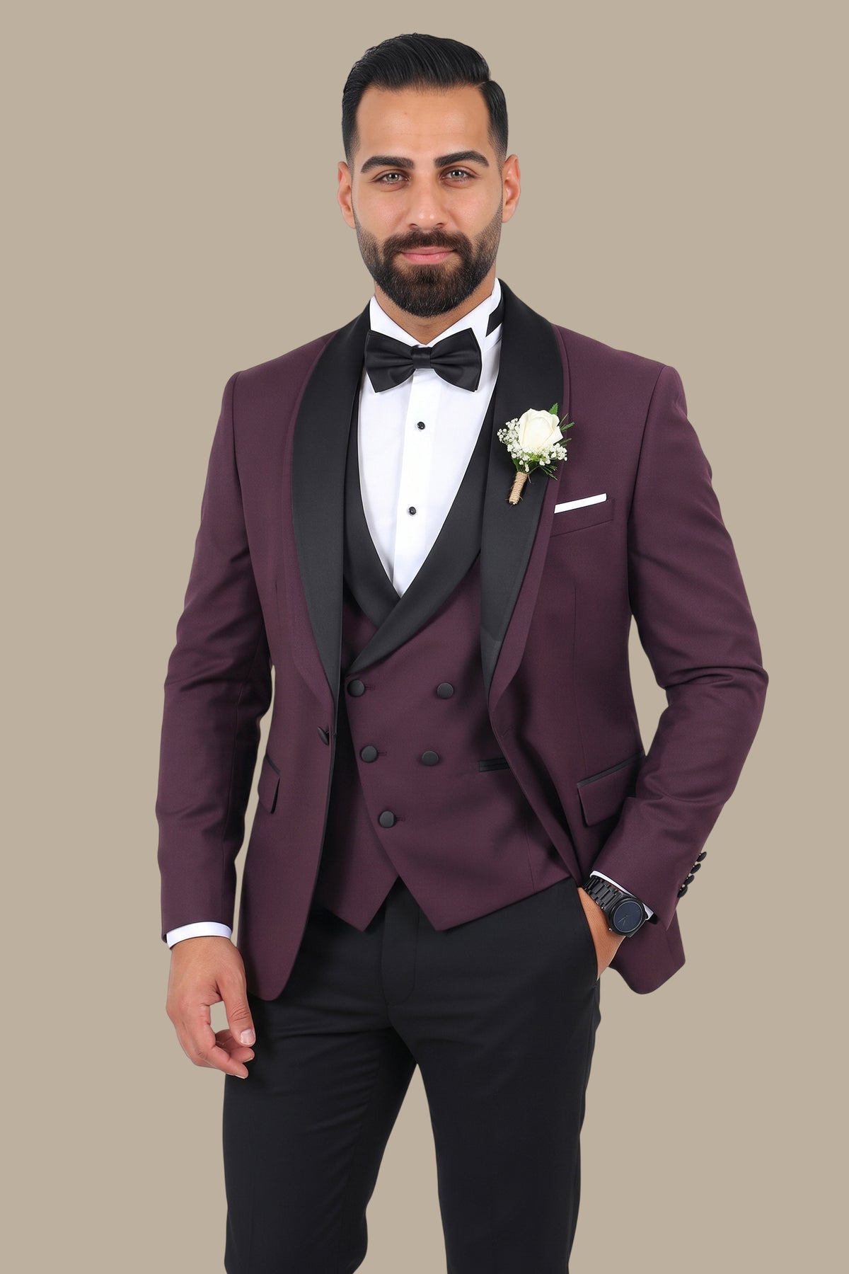 4-Piece Double Collar Low-Cut Tuxedo Set