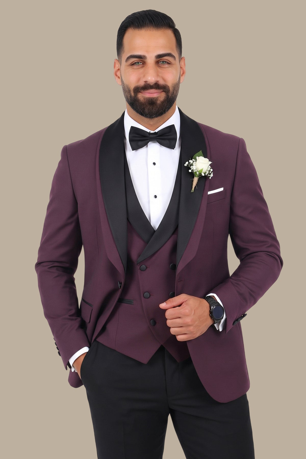 4-Piece Double Collar Low-Cut Tuxedo Set