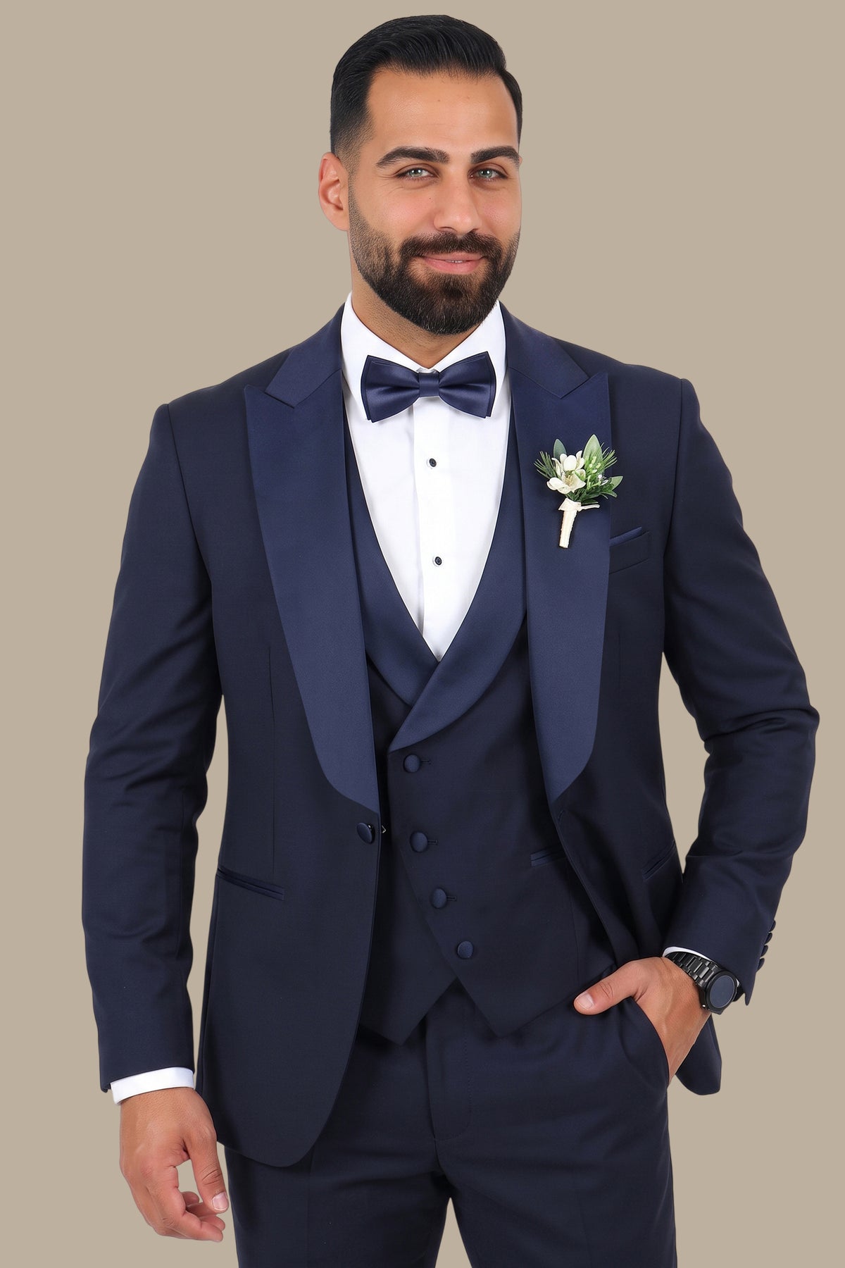 4-Piece Tuxedo Set with Chal Bord à Bord Collar