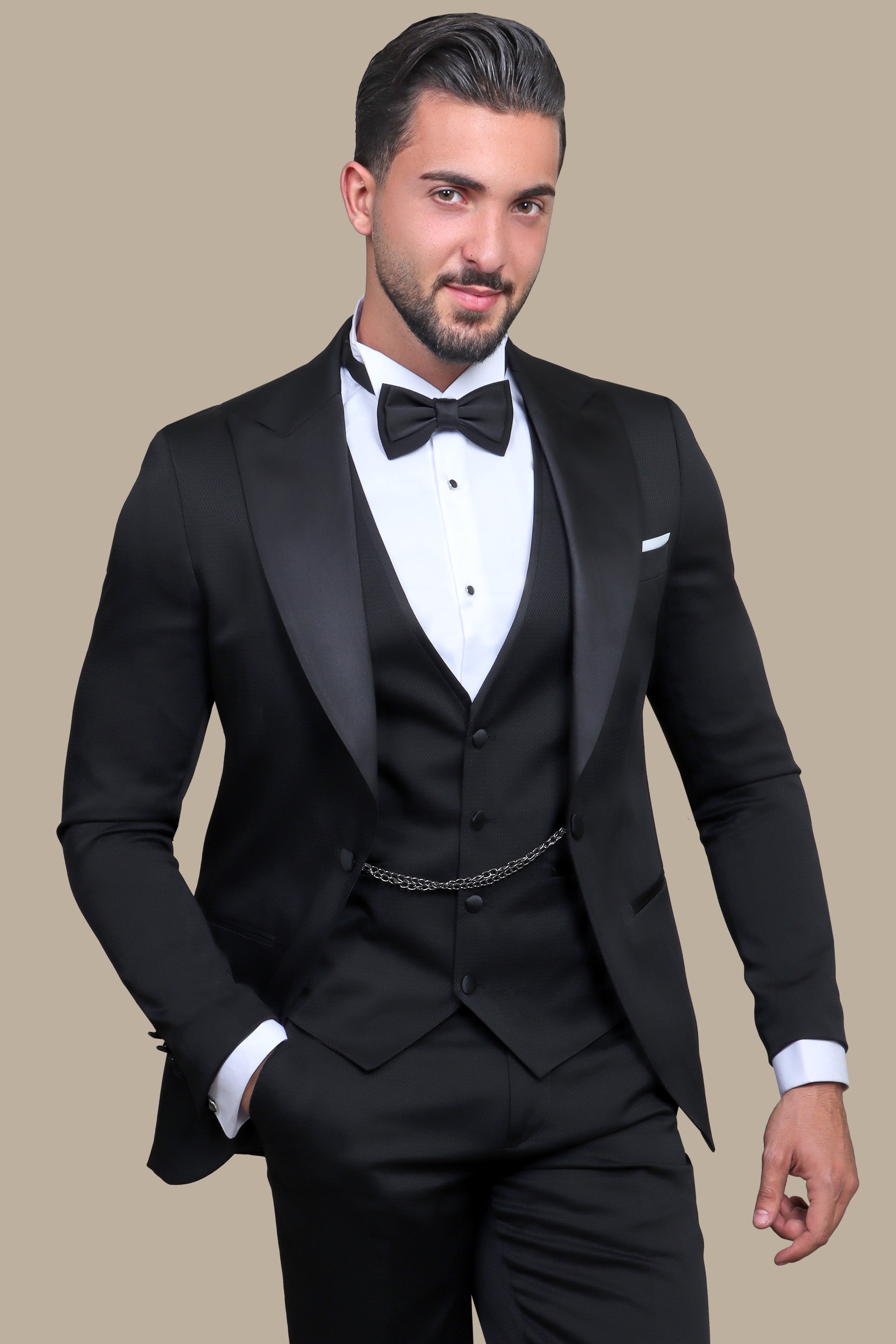 Black 4-Piece Long Tuxedo with Board Structure