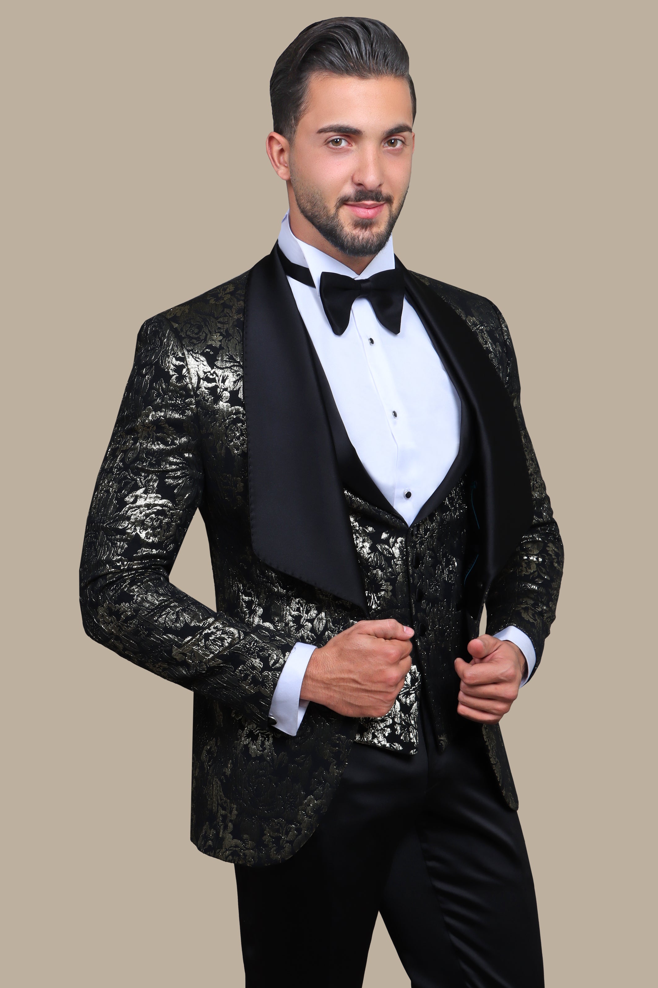 4 Pieces Gold Jacquard Tuxedo with Wide Col Chale